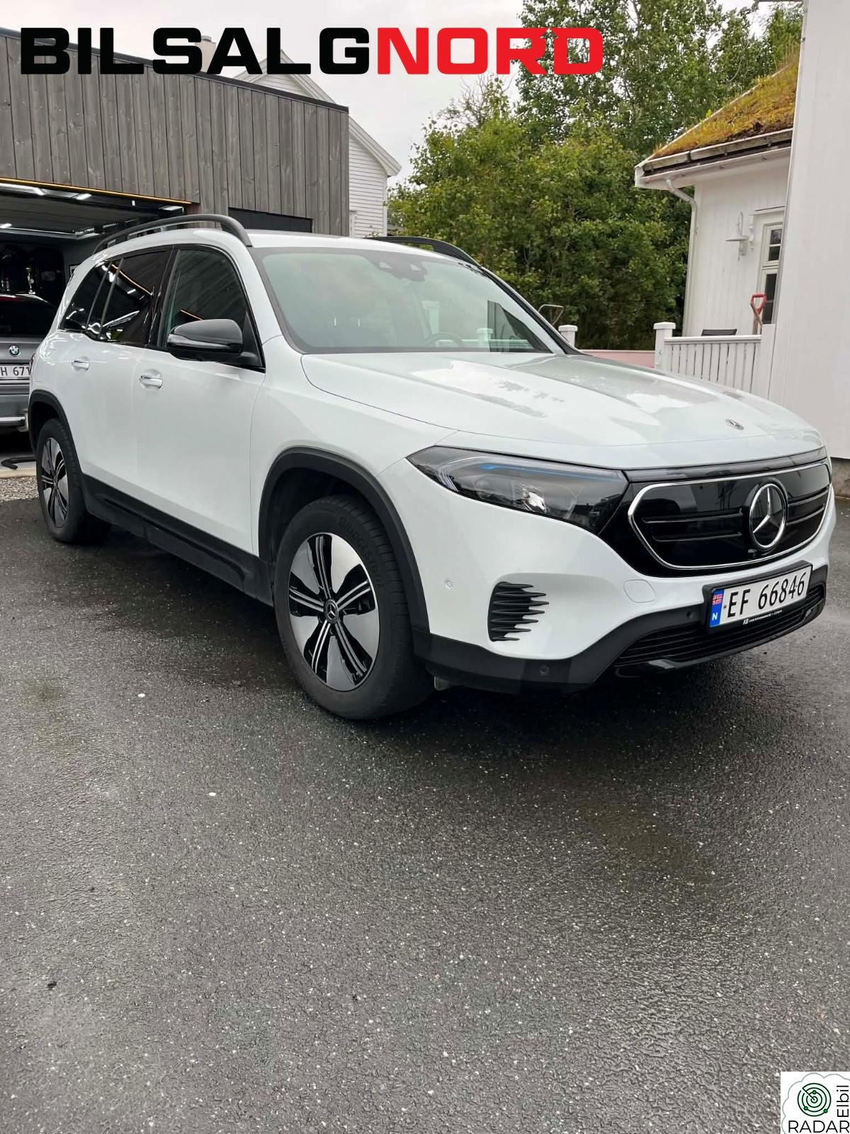 MERCEDES-BENZ EQB 300 4MATIC 4MATIC / AUTOMAT / 7-SETER / REKKEVIDDE 405 WLTP