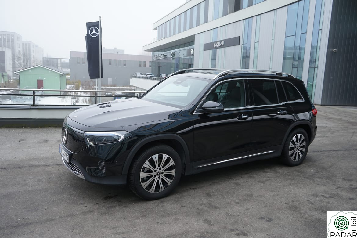 MERCEDES-BENZ EQB 300 4MATIC 300 4Matic / Special edition plus / Godt utstyrt