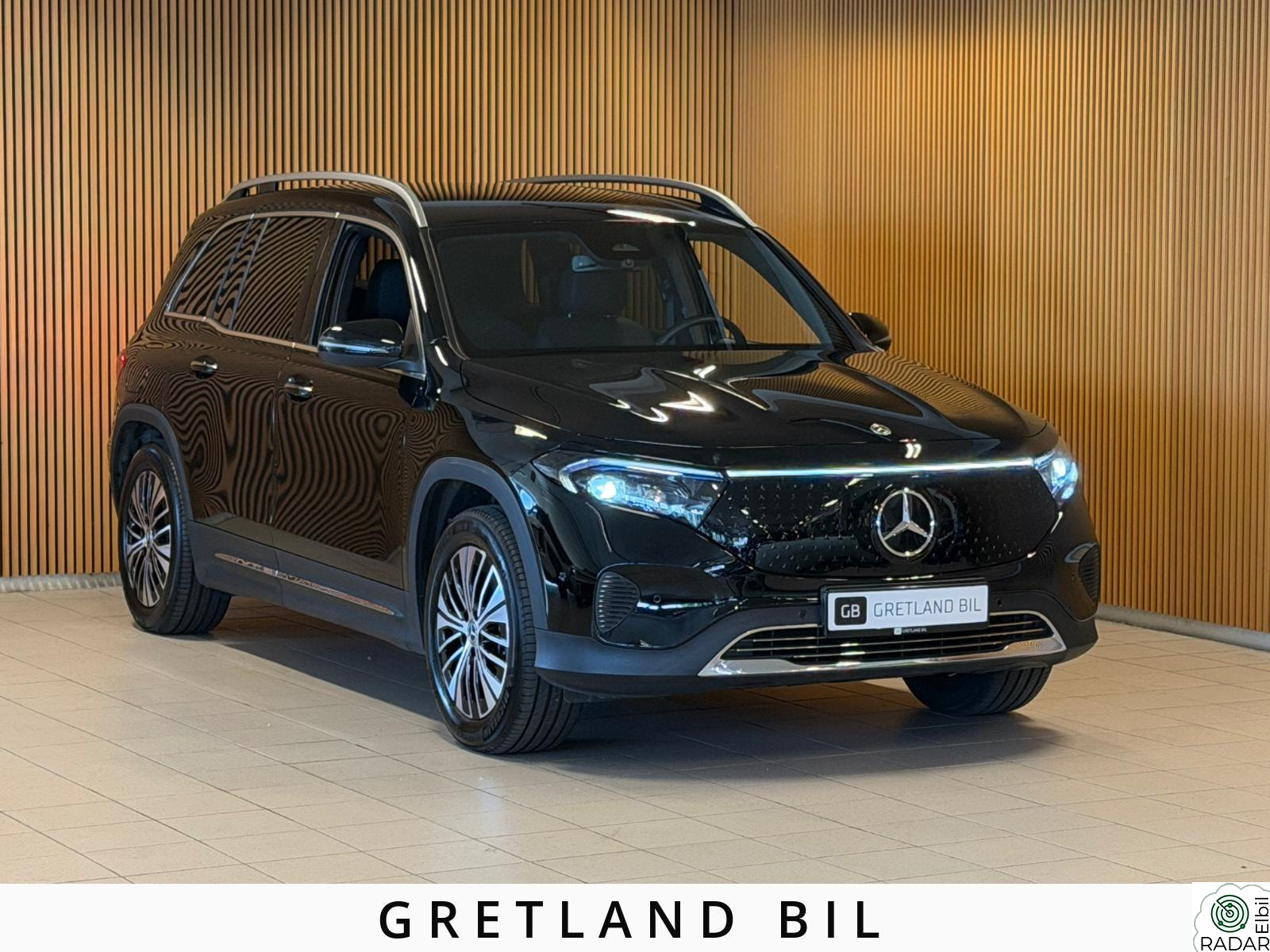 MERCEDES-BENZ EQB 300 4MATIC SPECIAL EDITION/4-MATIC/SKINN/KAMERA/461WLTP/NORSK BIL!