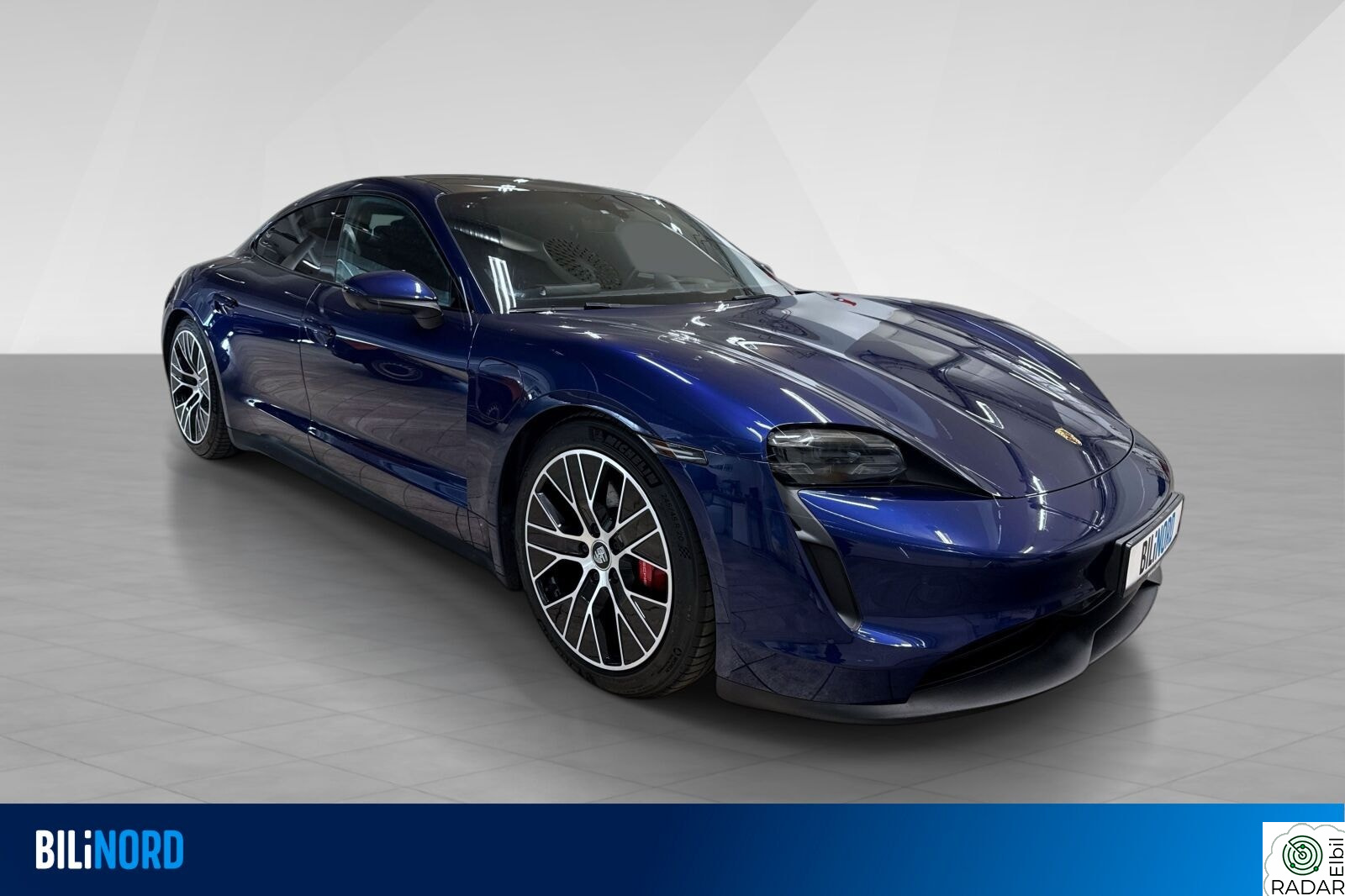 PORSCHE Taycan 4S 4S PB Sport Chrono, 18-veis sports seats