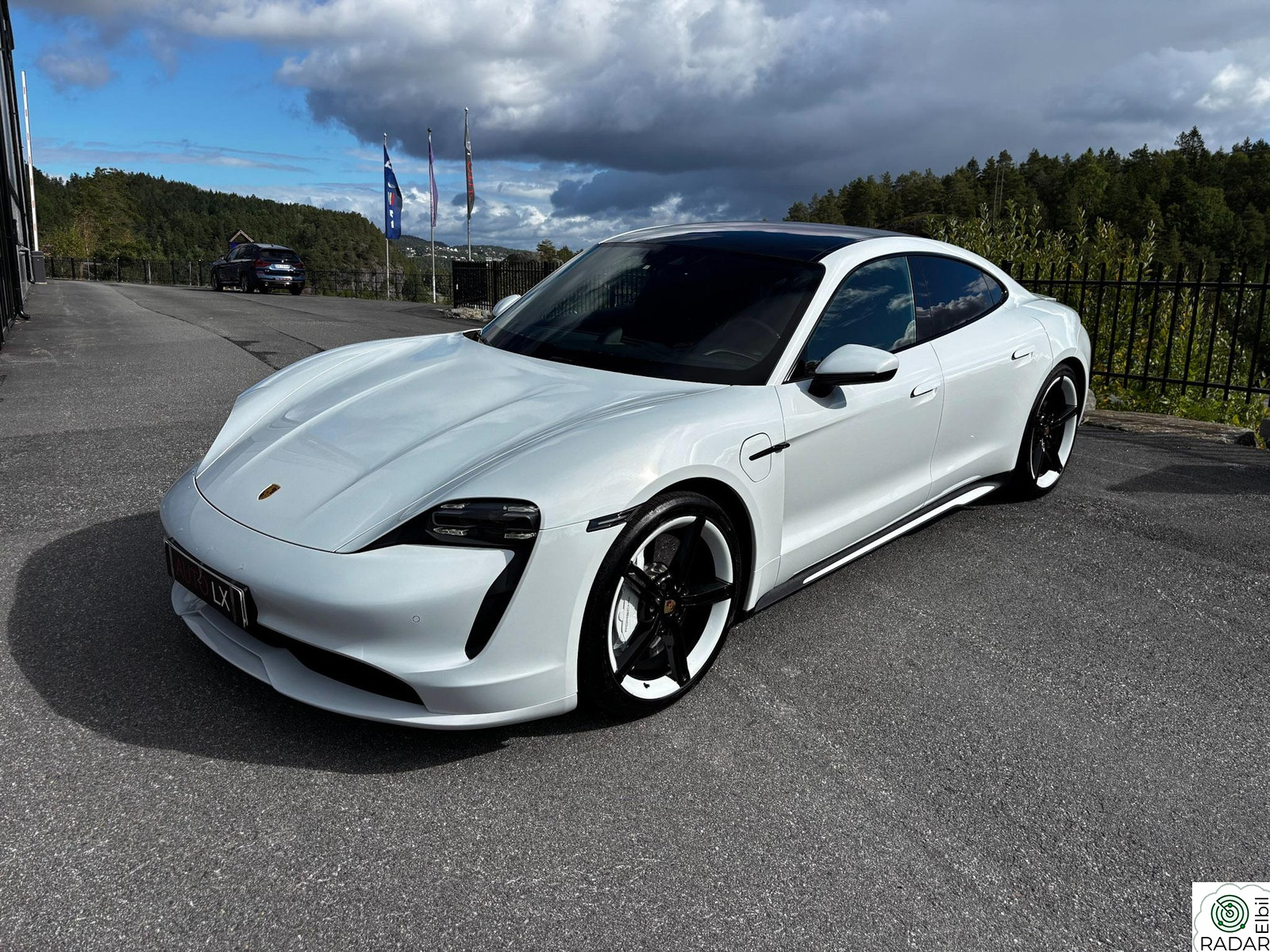 PORSCHE Taycan 4S 4S, PAW 2028, PSCB, Sp Chrono, Matrix, 360