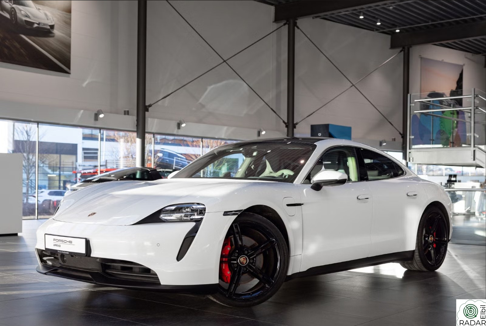 PORSCHE Taycan 4S 4S PBP Race tex - Massage- Bose- Sport chrono ++