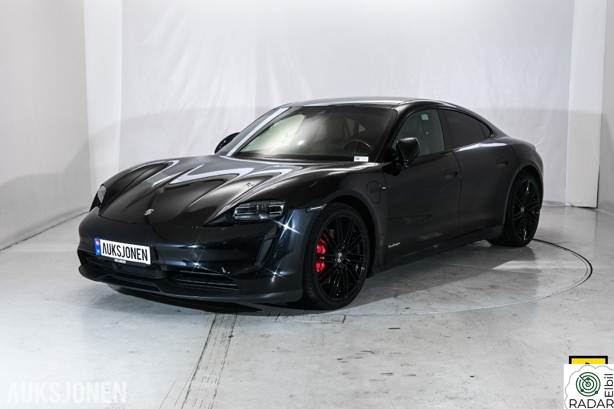 PORSCHE Taycan 4S 4S PB