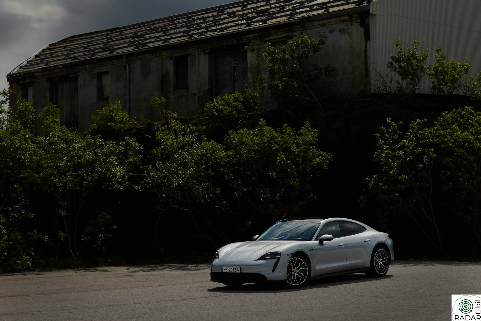 PORSCHE Taycan 4S 4 PBP