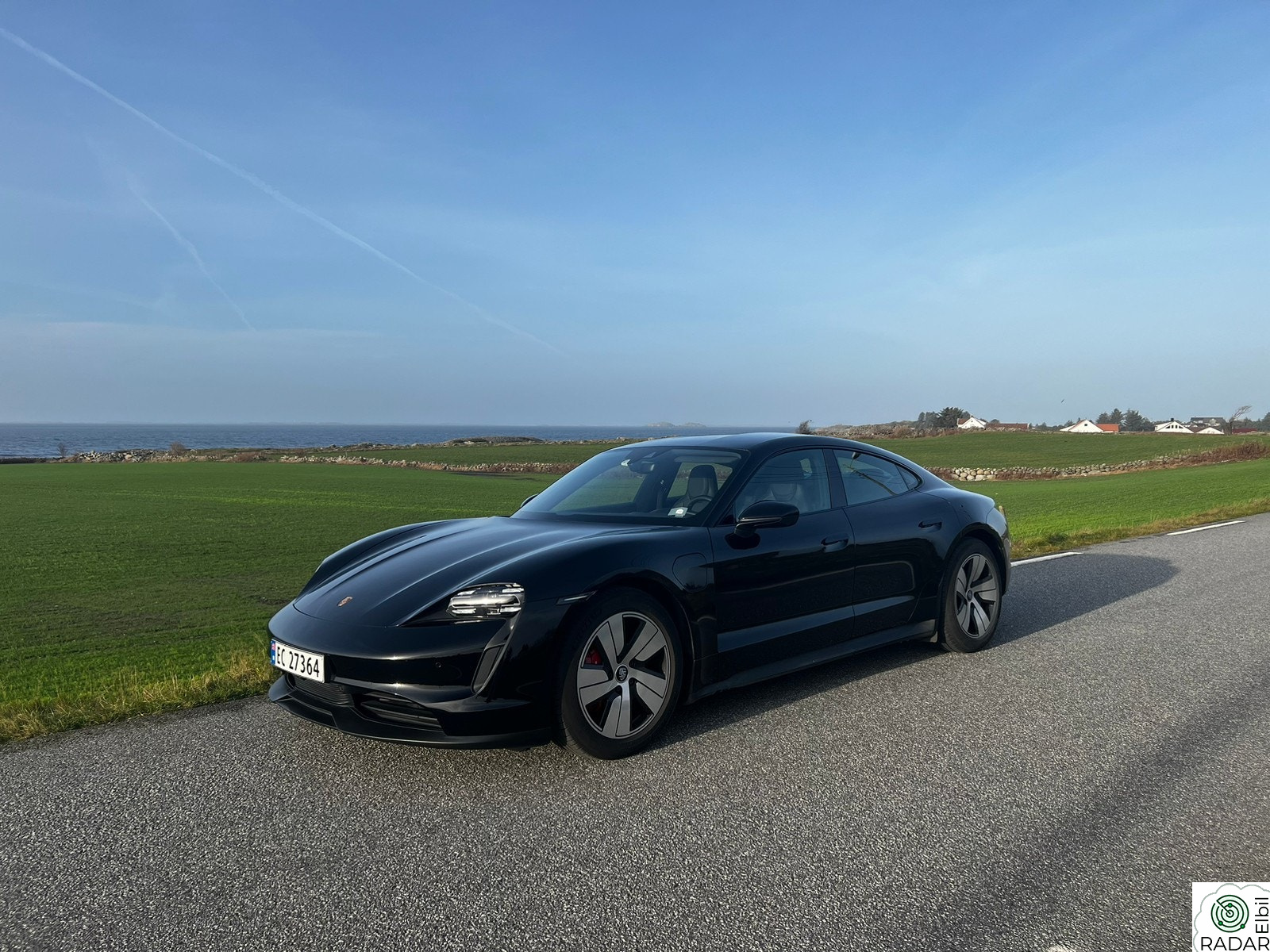 PORSCHE Taycan 4S 4S PB