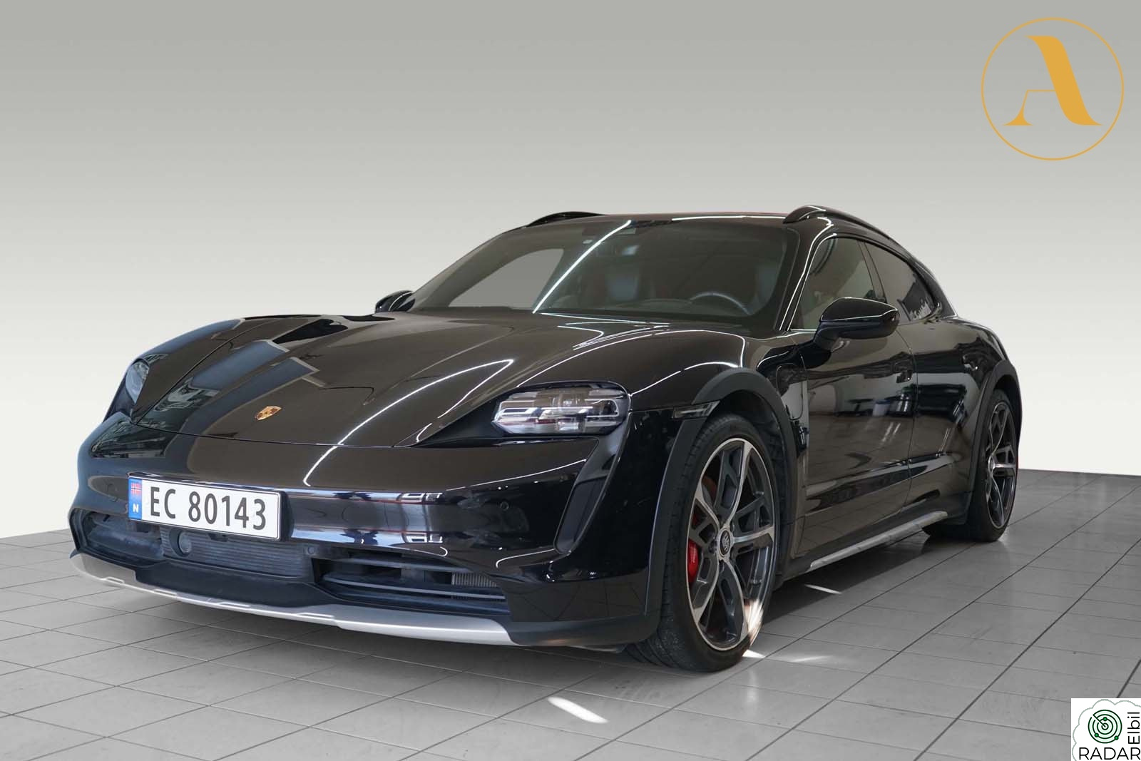 PORSCHE Taycan 4S 4S SPORTCHRONO 571HK/18-VEIS/HEADUP/BOSE/21/INNODRIVE