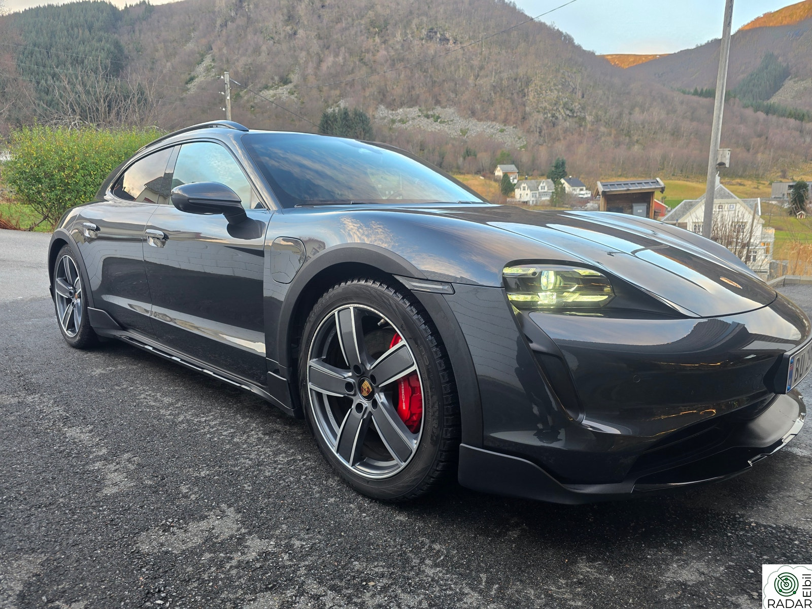 PORSCHE Taycan 4S 4S/Chrono/PDLS/Rear.Ax.St/BOSE/18Veis/Pano/360/HUD++