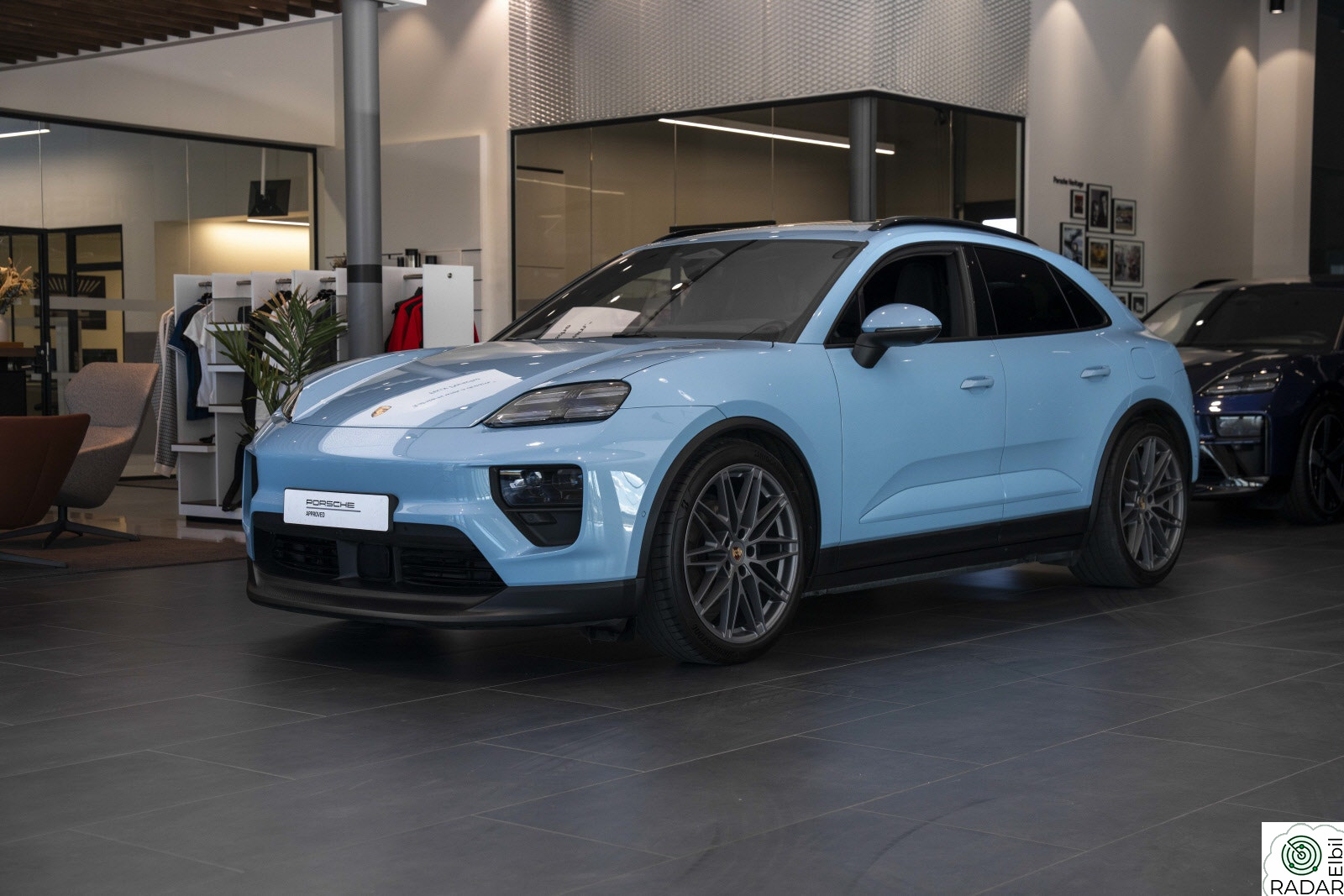 PORSCHE Macan 4 4 Head-UP, 22", Surround, 18-Veis, LED-Matrix, Panorama