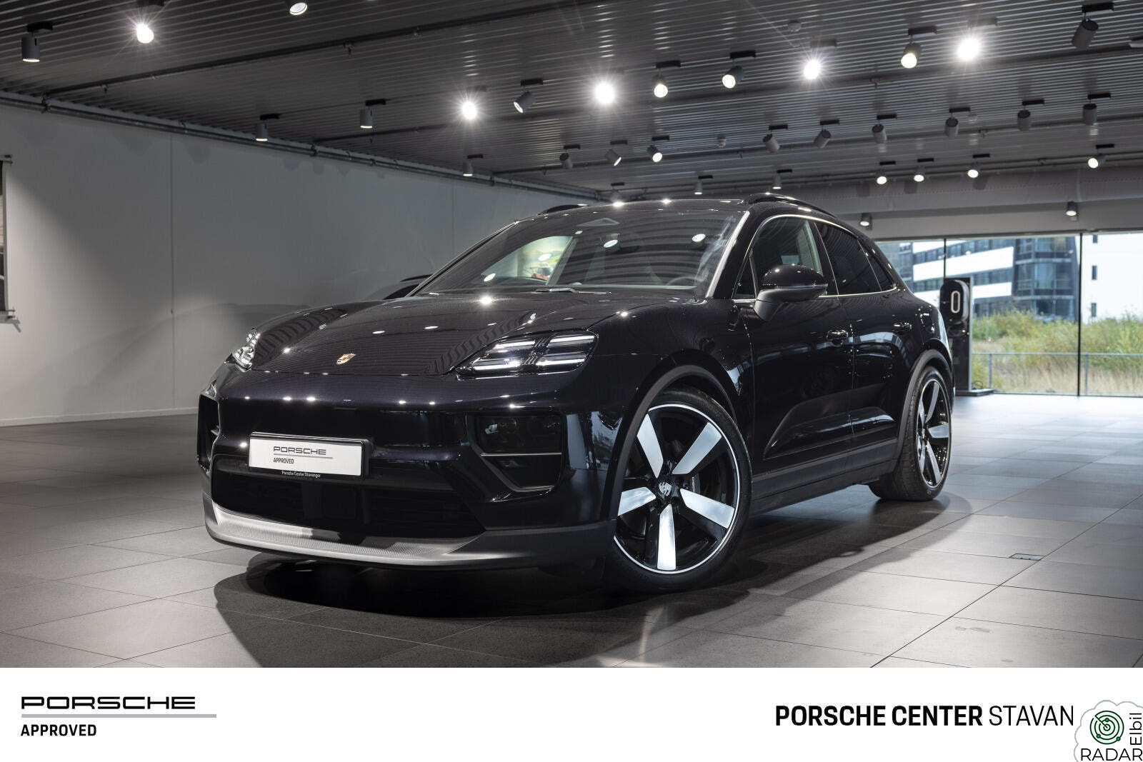 PORSCHE Macan 4 4 | Matrix | Hengerfeste | Surround View |
