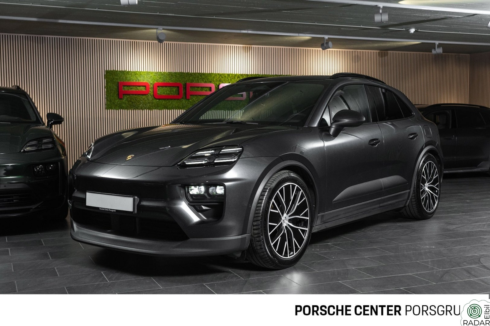 PORSCHE Macan 4 4 Krok/Pano/Matrix/Bose/ACC/+++