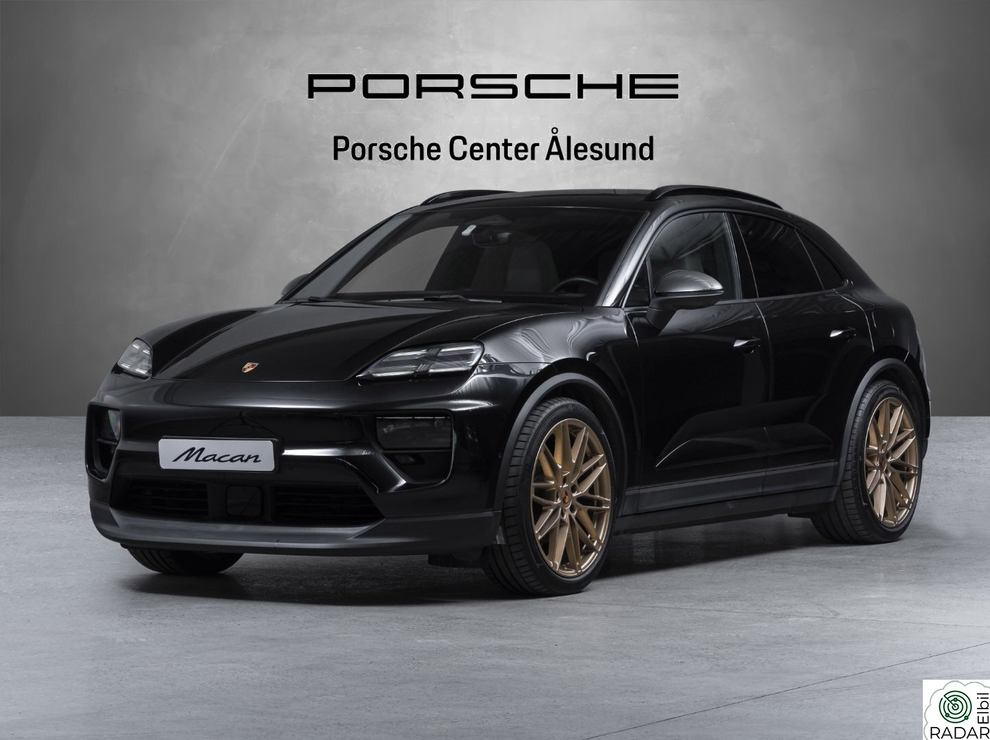 PORSCHE Macan 4 4 408HK,Krok,Matrix,BOSE,18-veis,Panoramatak,ComfAcc ++