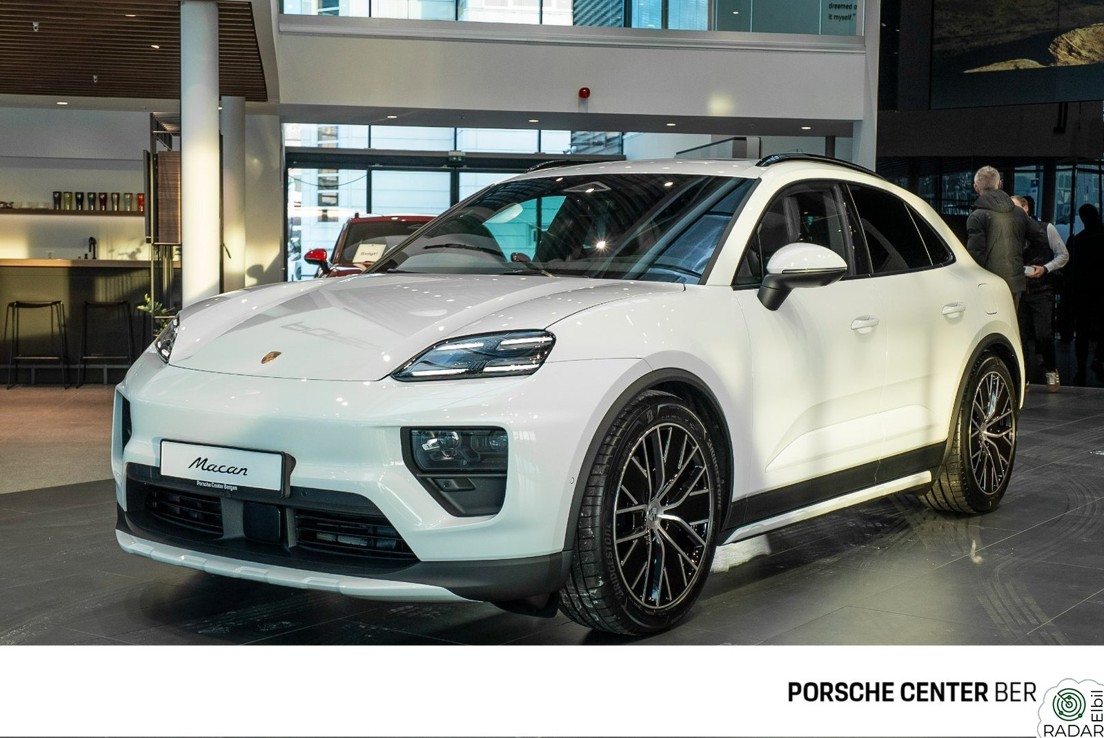 PORSCHE Macan 4 4/Luft/18-way/Bose®/head-up/led matrix