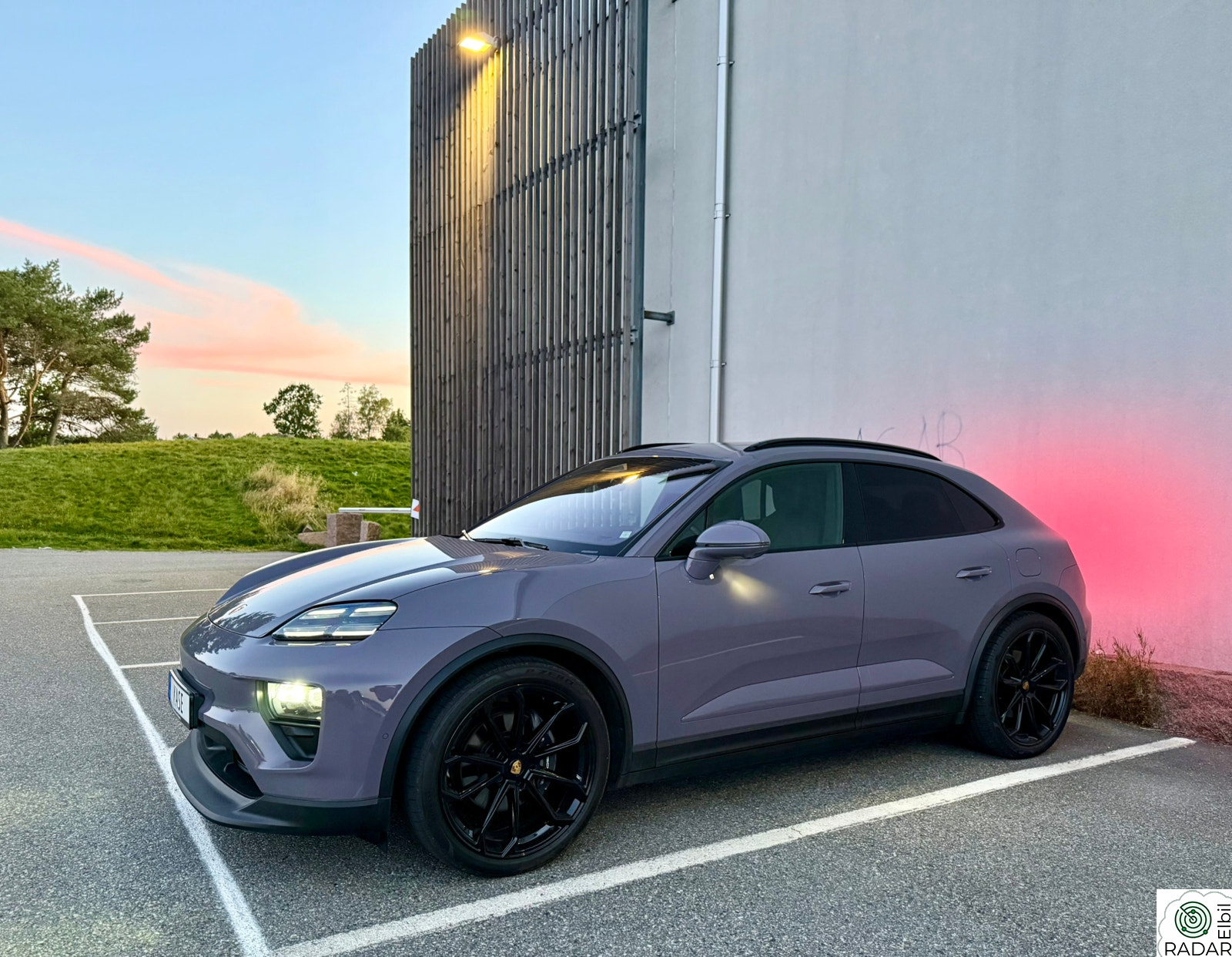 PORSCHE Macan 4 Panorama, head-up, hengerfeste, matrix
