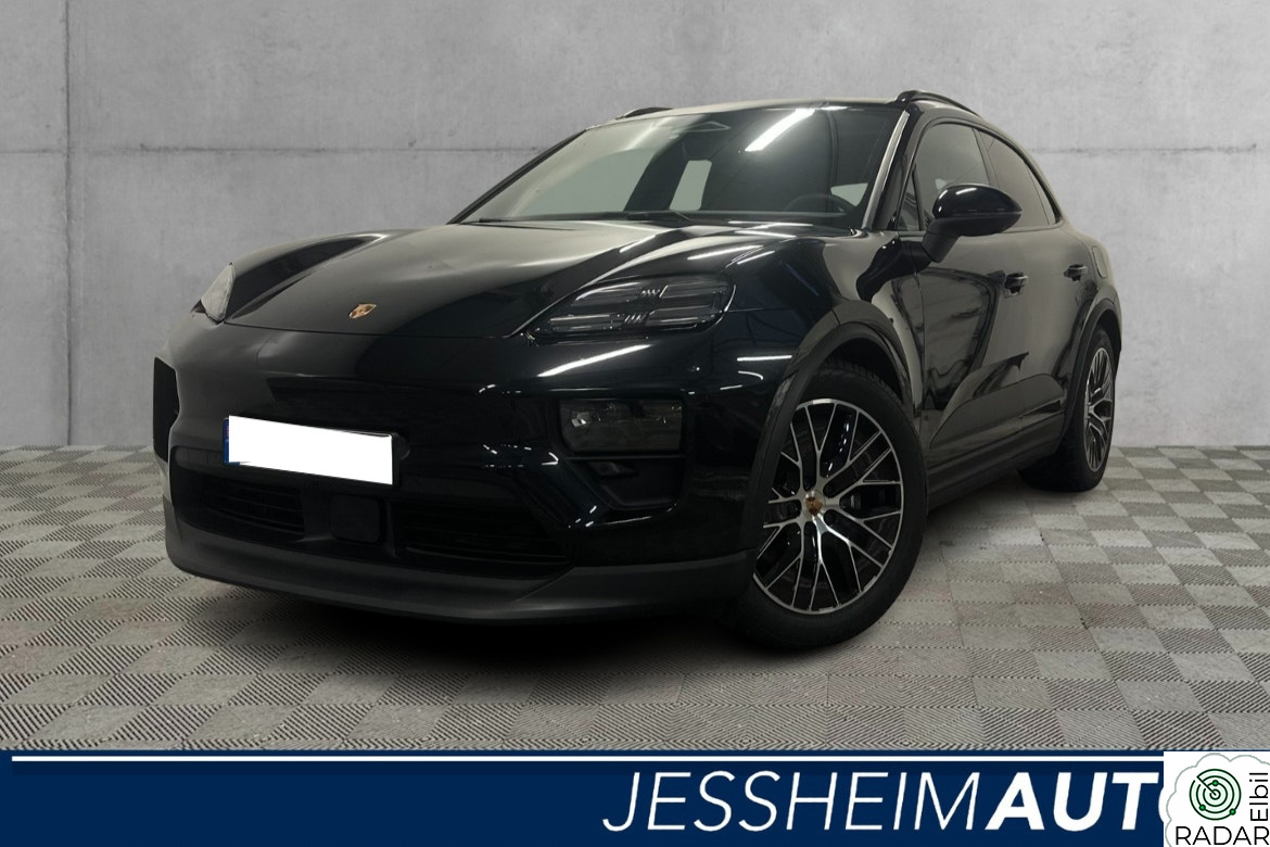 PORSCHE Macan 4 4/LUFT/18VEIS/PANO/21"+20"/BOSE