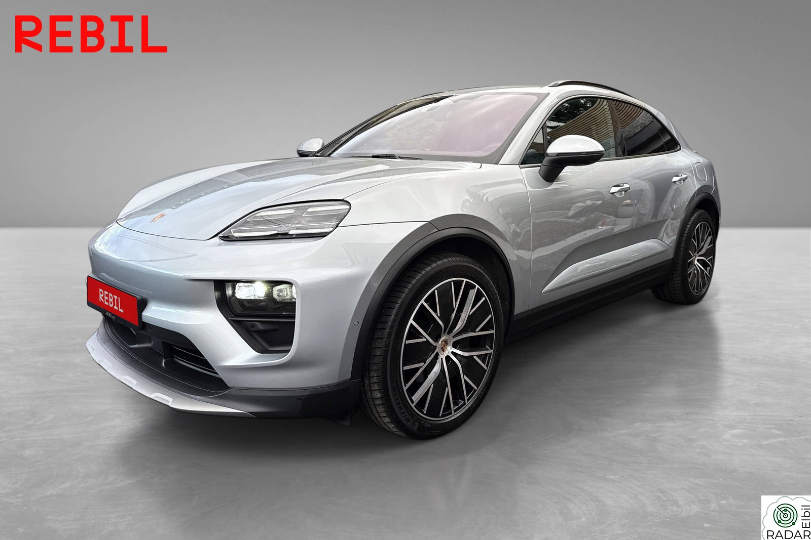 PORSCHE Macan 4 4/Bose/Luftfjæring/Pano/360Kam/Krok/ACC/Matrix