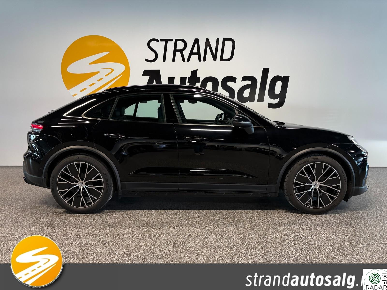 PORSCHE Macan 4 4 Norsk AdaptivCruise Tilhengerfeste Luftfjæring LED