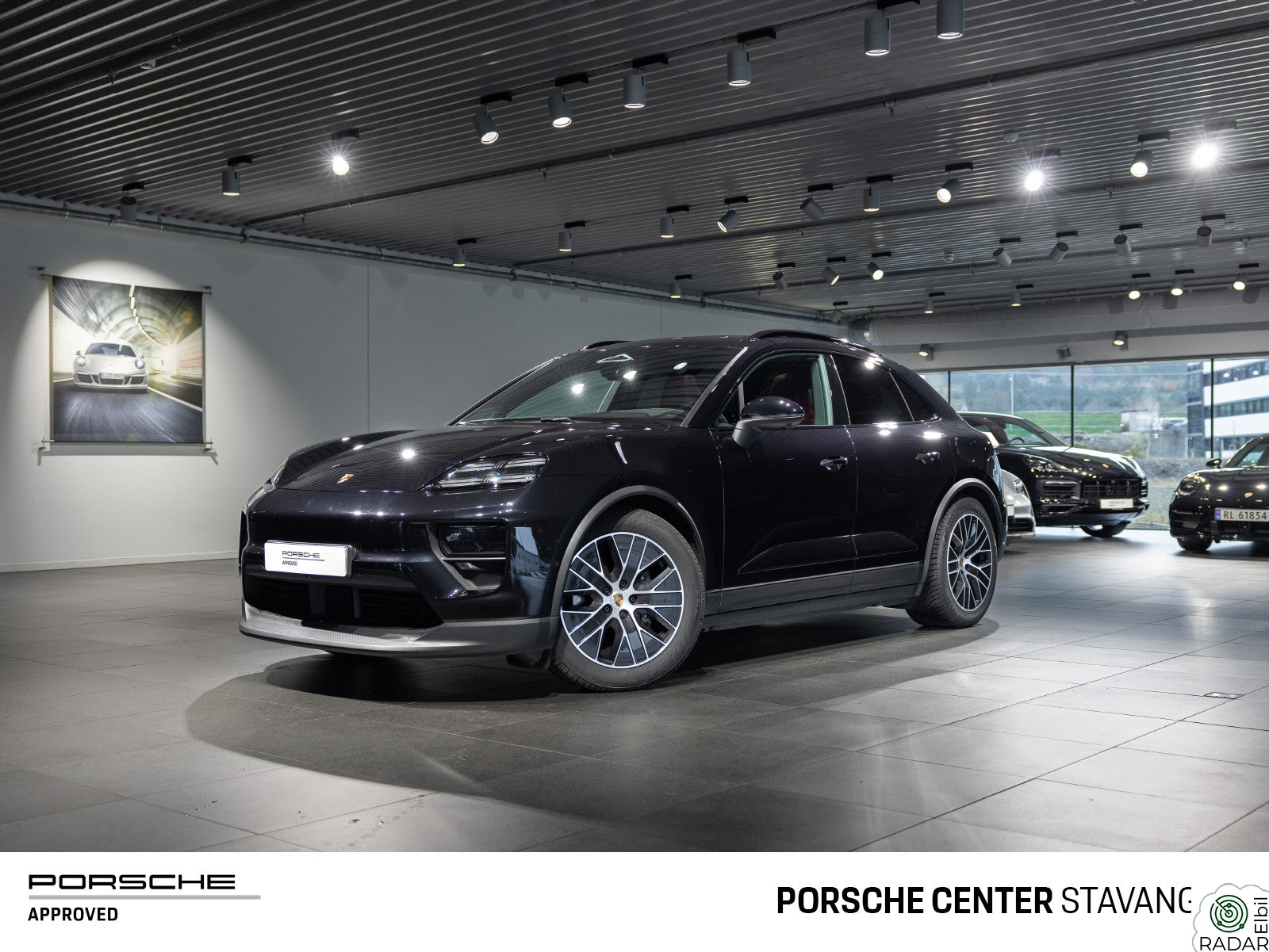 PORSCHE Macan 4 4 | Bakhjulsstyring | 22" | 18 veis | head up +++