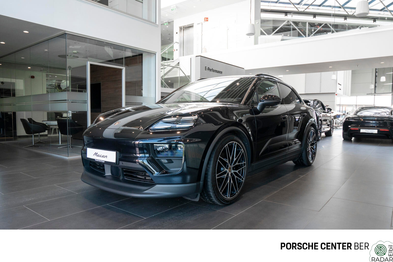 PORSCHE Macan 4 4/PAMS/18-veis/ACC/BOSE/22 RS/Matrix/360Camera/Panorama