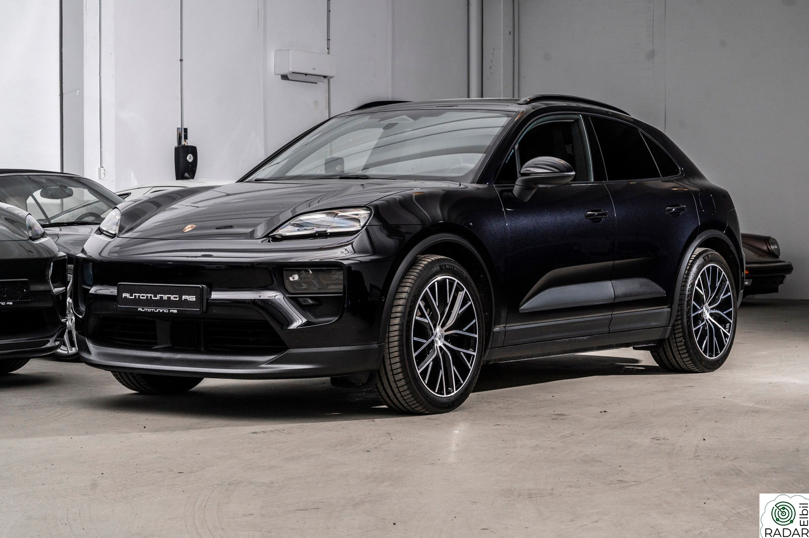 PORSCHE Macan 4 4. Adaptiv/Chrono/Bose/Matrix/21``/Pano/18-Veis.