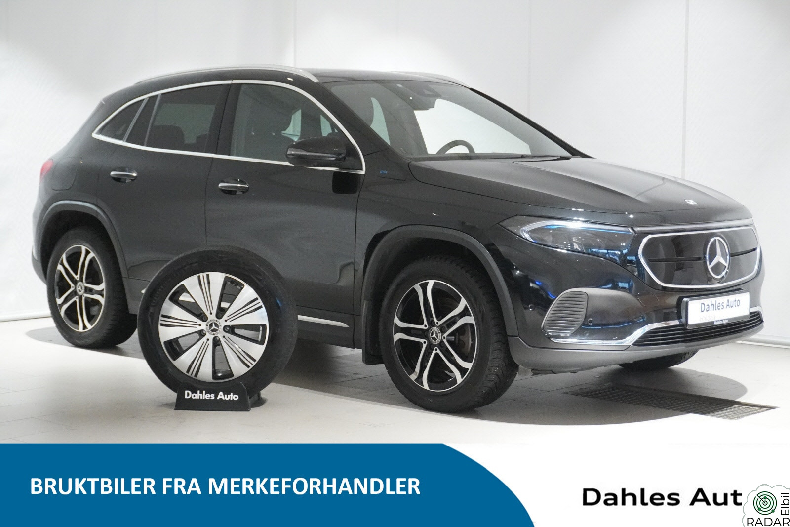 MERCEDES-BENZ EQA 300 4MATIC 300 4MATIC KROK,360,SKINN,SOLTAK,ACC,BLINDSONE