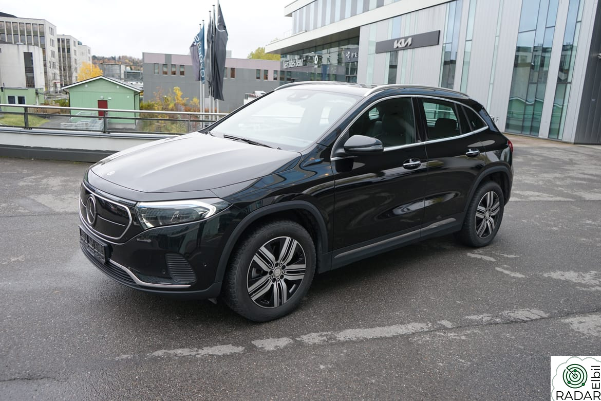 MERCEDES-BENZ EQA 300 4MATIC 300 4Matic / Godt utstyrt