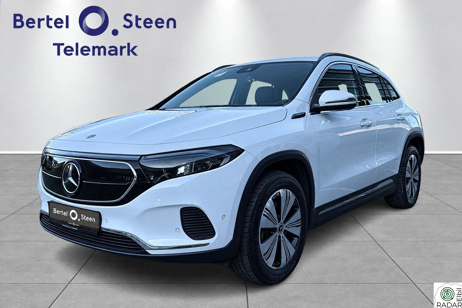 MERCEDES-BENZ EQA 300 4MATIC 4Matic|Hengerfeste|El sete fører