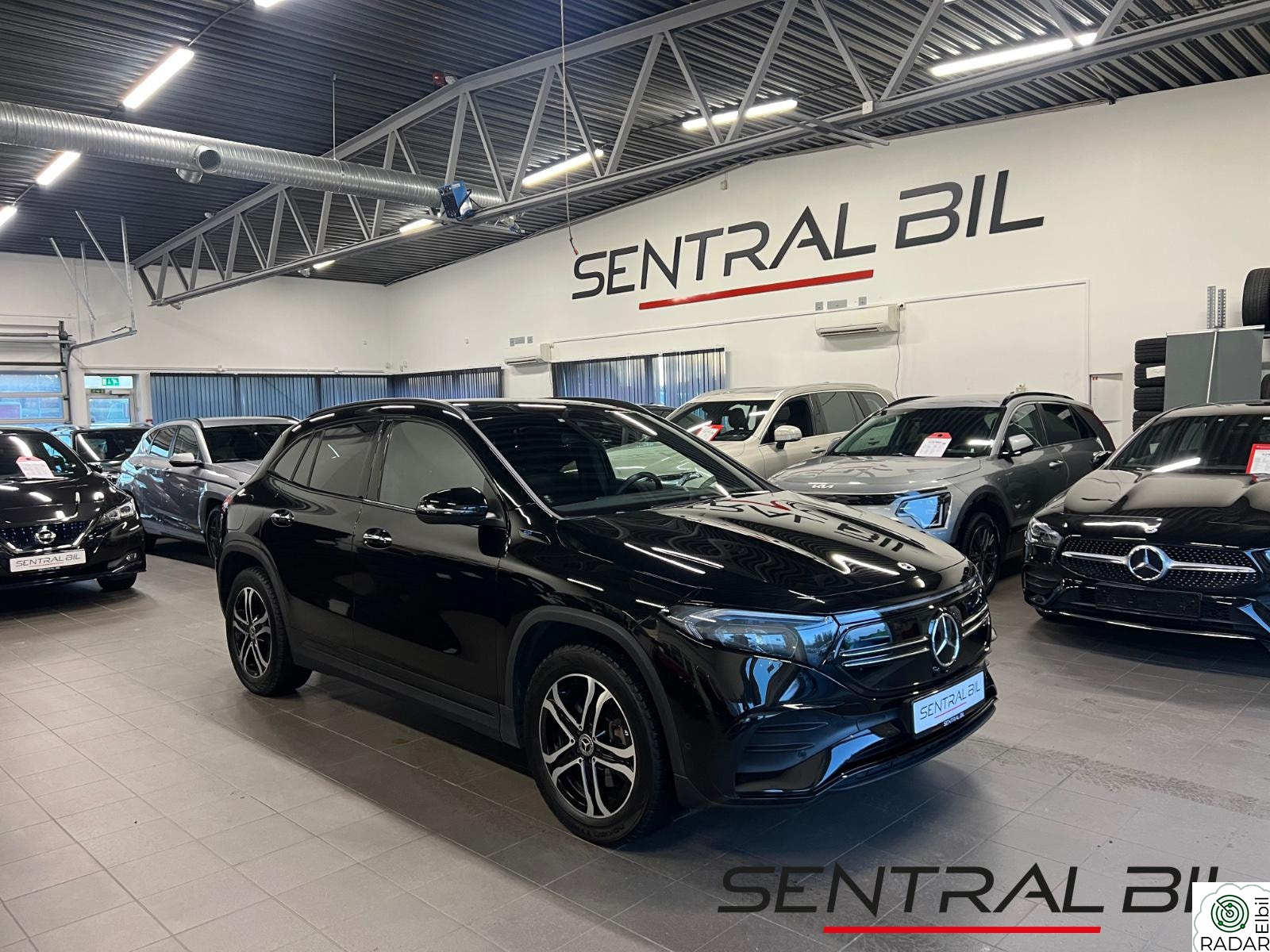 MERCEDES-BENZ EQA 300 4MATIC 300/4MATIC/2XAMG/KAMERA/NAVI/H-FESTE/NATTPAKKE/NORSK++