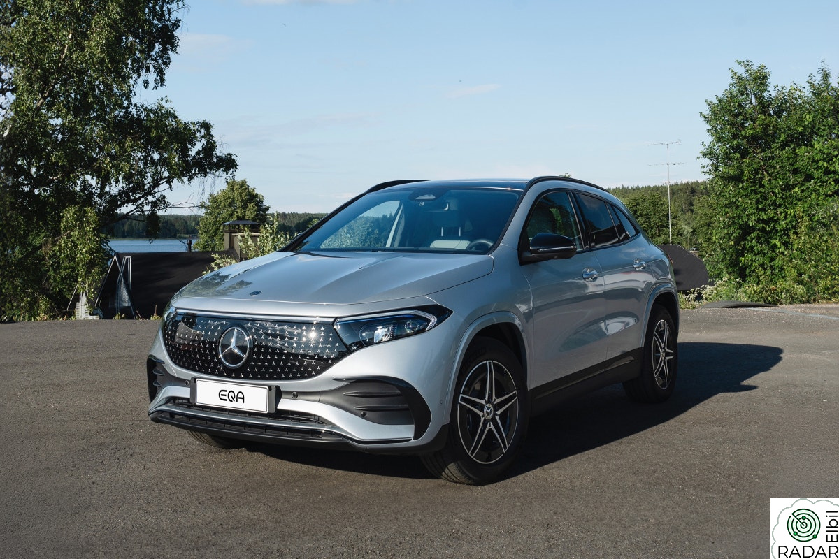 MERCEDES-BENZ EQA 300 4MATIC 300 4MATIC Advanced Plus