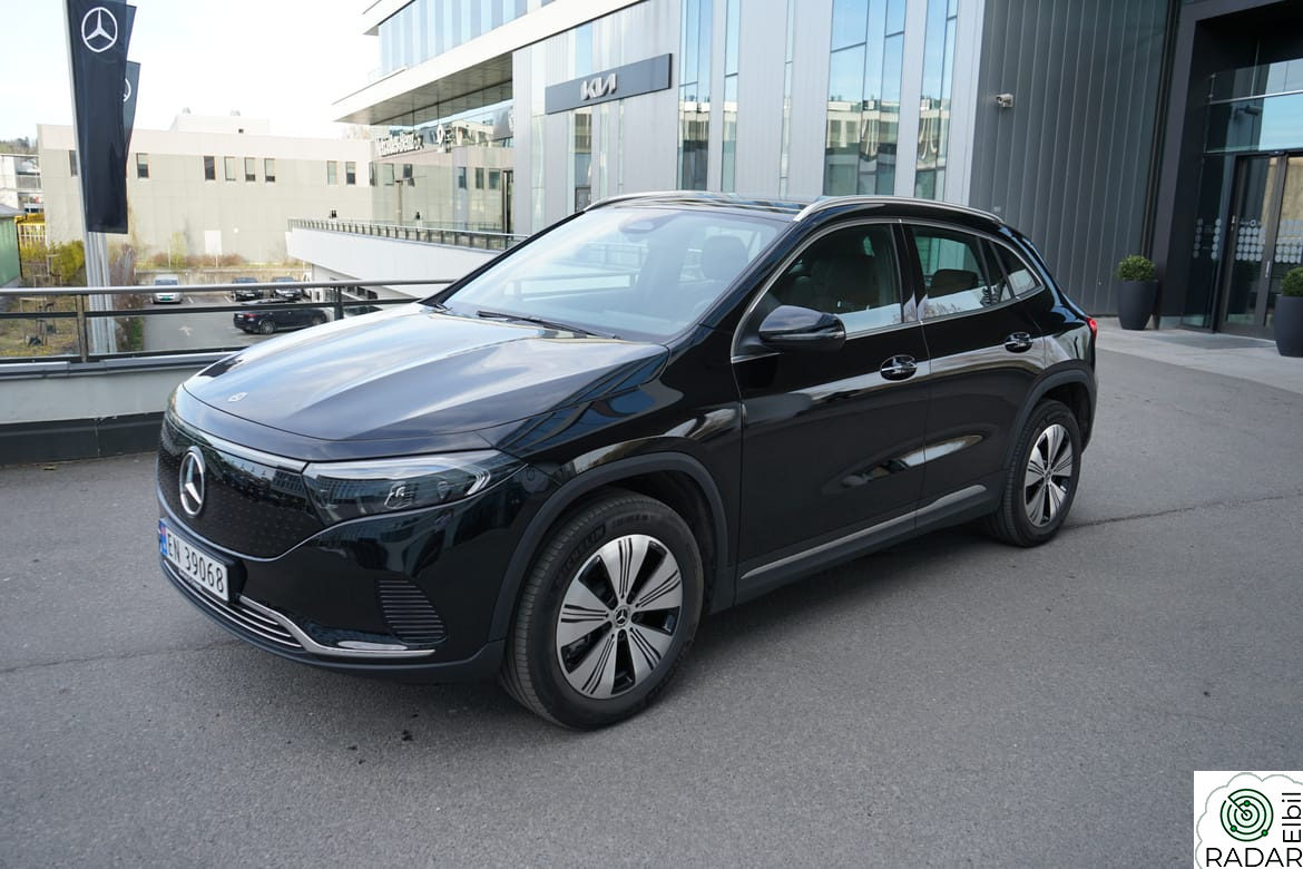 MERCEDES-BENZ EQA 300 4MATIC 300 4Matic / Special edition / mye fint utstyr