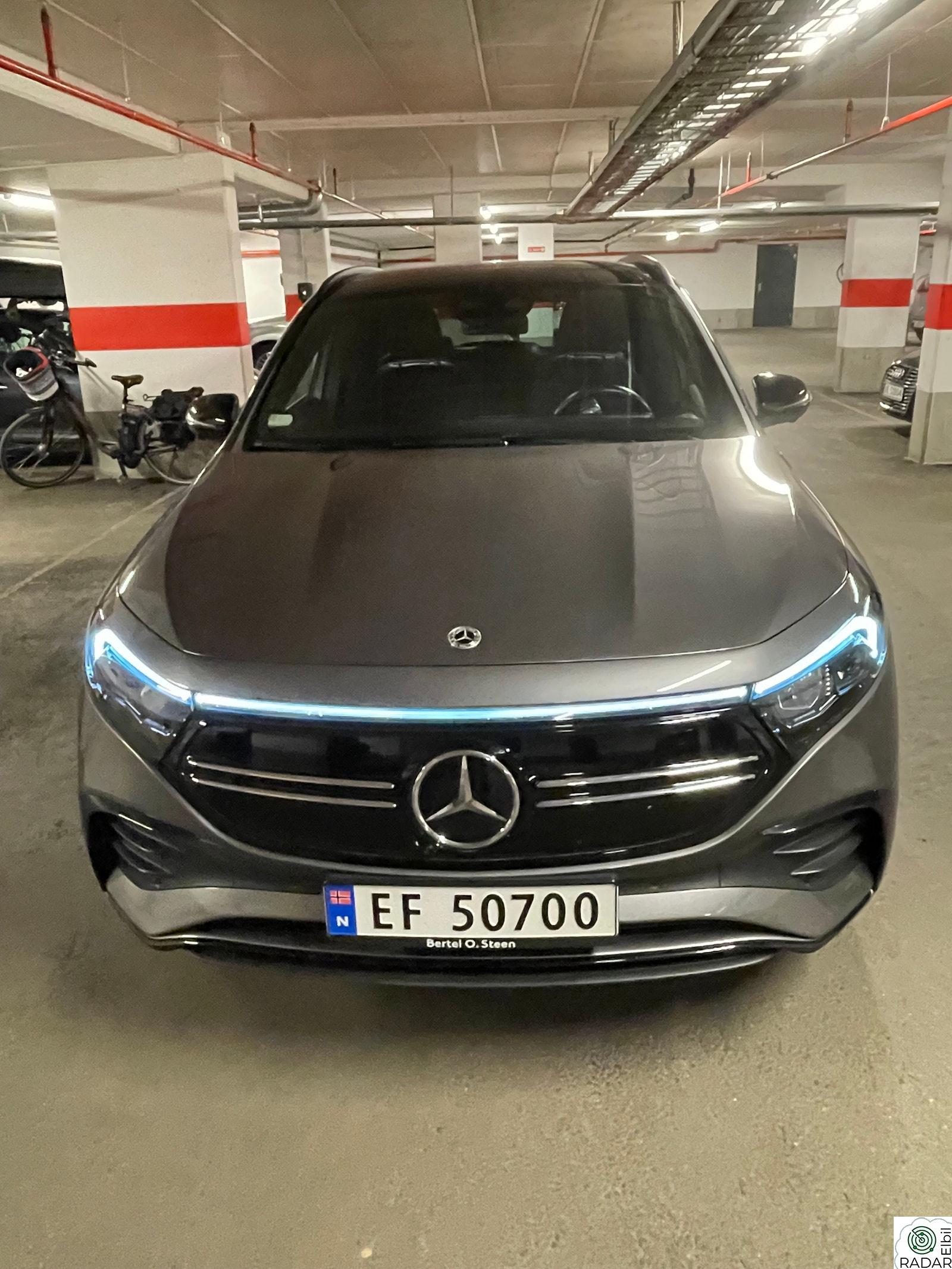 MERCEDES-BENZ EQA 300 4MATIC 300 4MATIC AMG Advanced Plus (K)