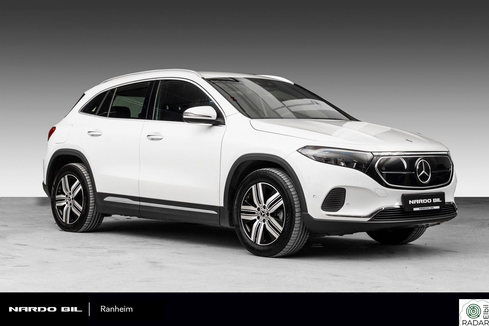 MERCEDES-BENZ EQA 300 4MATIC 300 4 Matic/Krok/ACC/Rattvarme