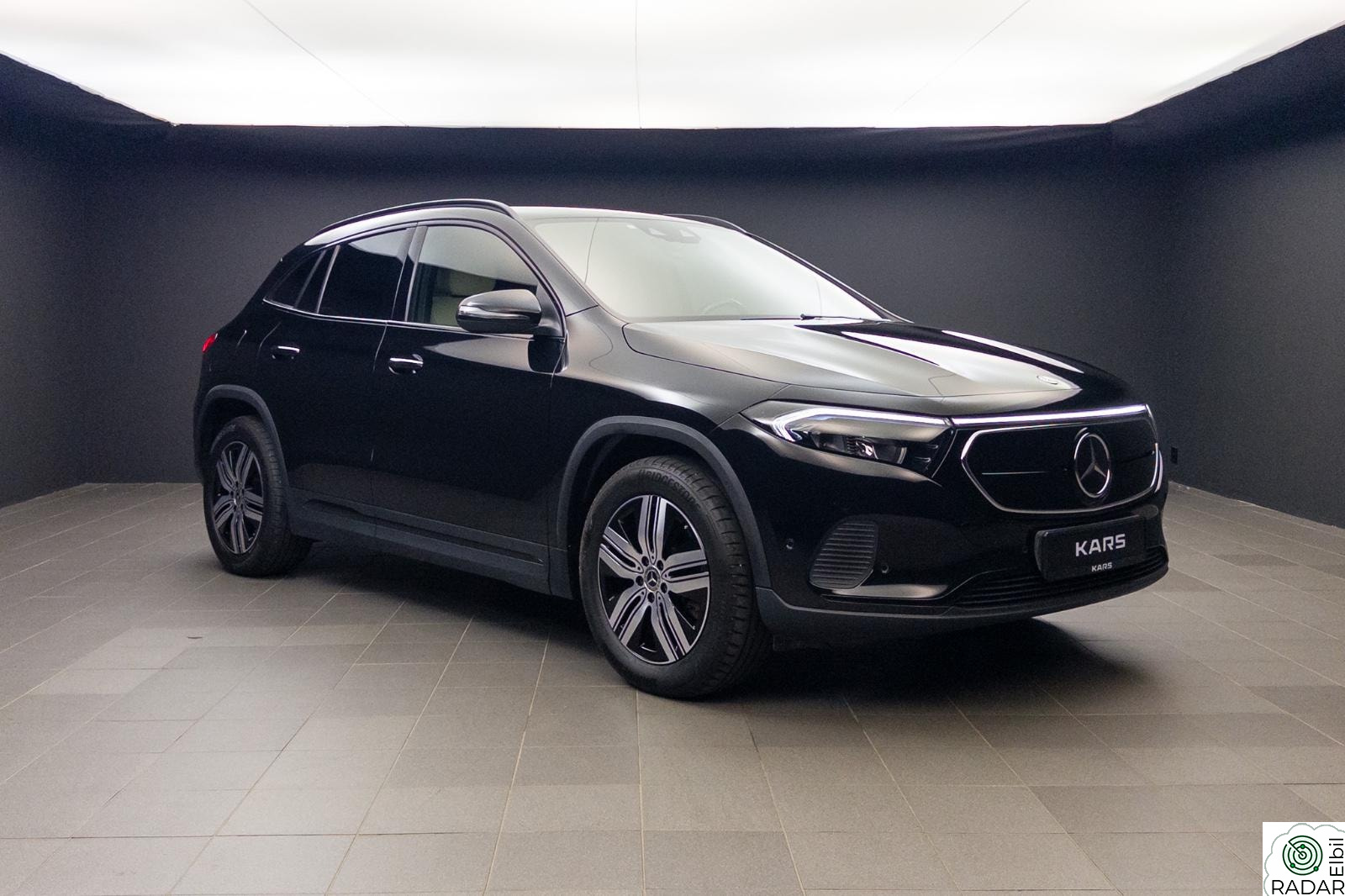 MERCEDES-BENZ EQA 300 4MATIC 4-MATIC /Blindsone /EL.Krok /Keyless /Kamera /Cruis