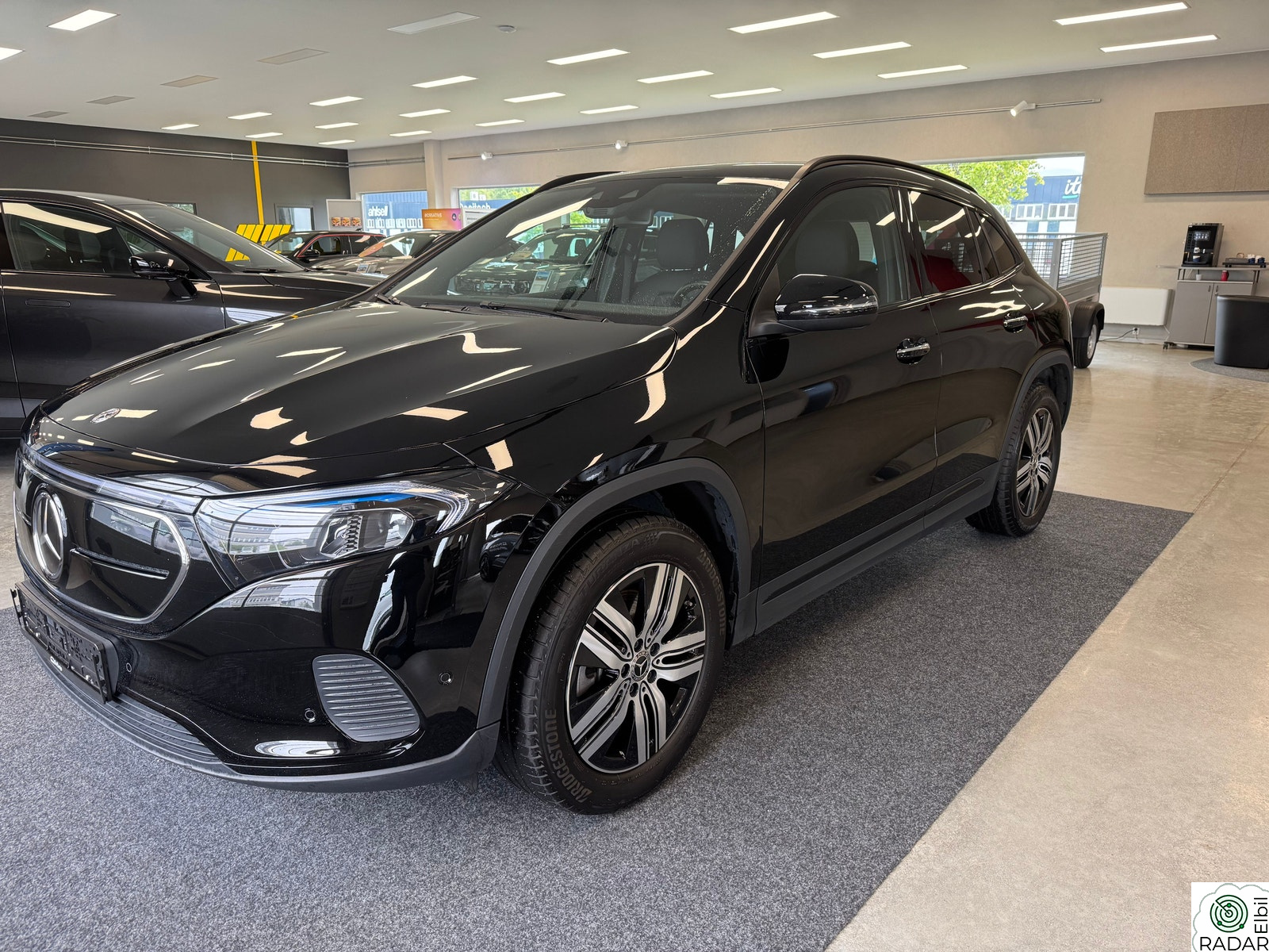 MERCEDES-BENZ EQA 300 4MATIC 300 4MATIC AMG Line