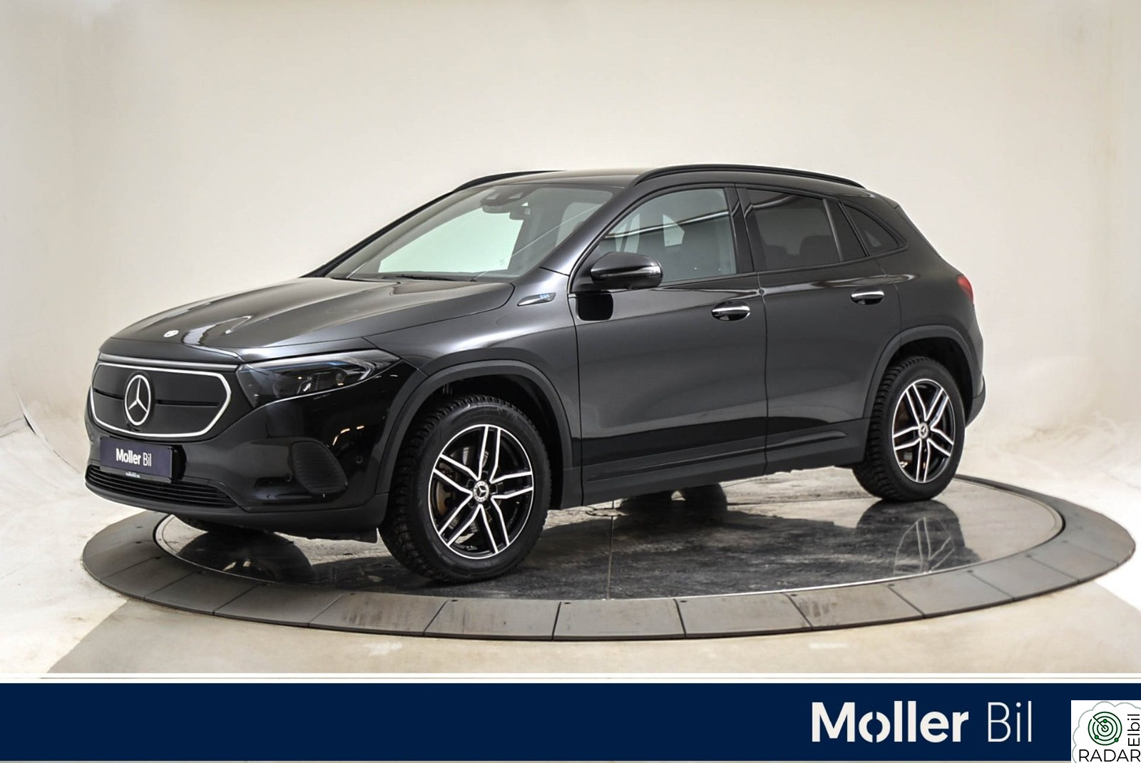MERCEDES-BENZ EQA 300 4MATIC 300 4MATIC Advanced  Krok/Navi/Kamera