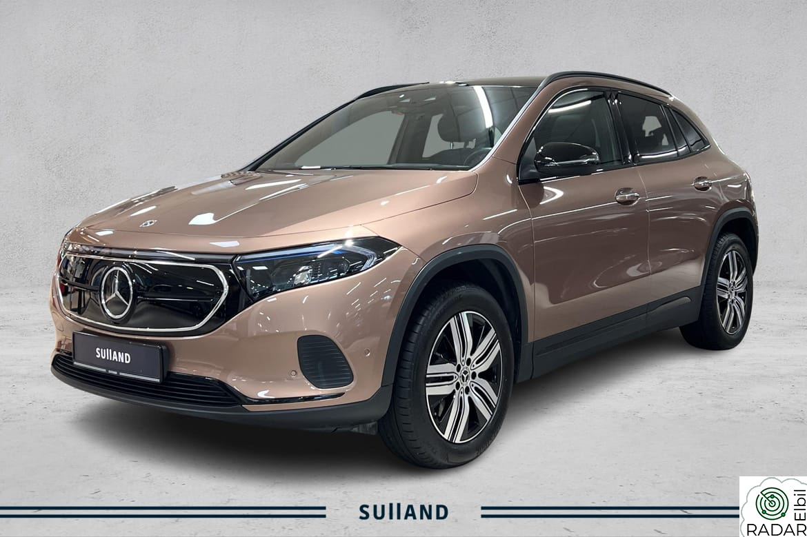 MERCEDES-BENZ EQA 300 4MATIC 4x4 | Hengerfeste | Nattpakke | Navigasjon