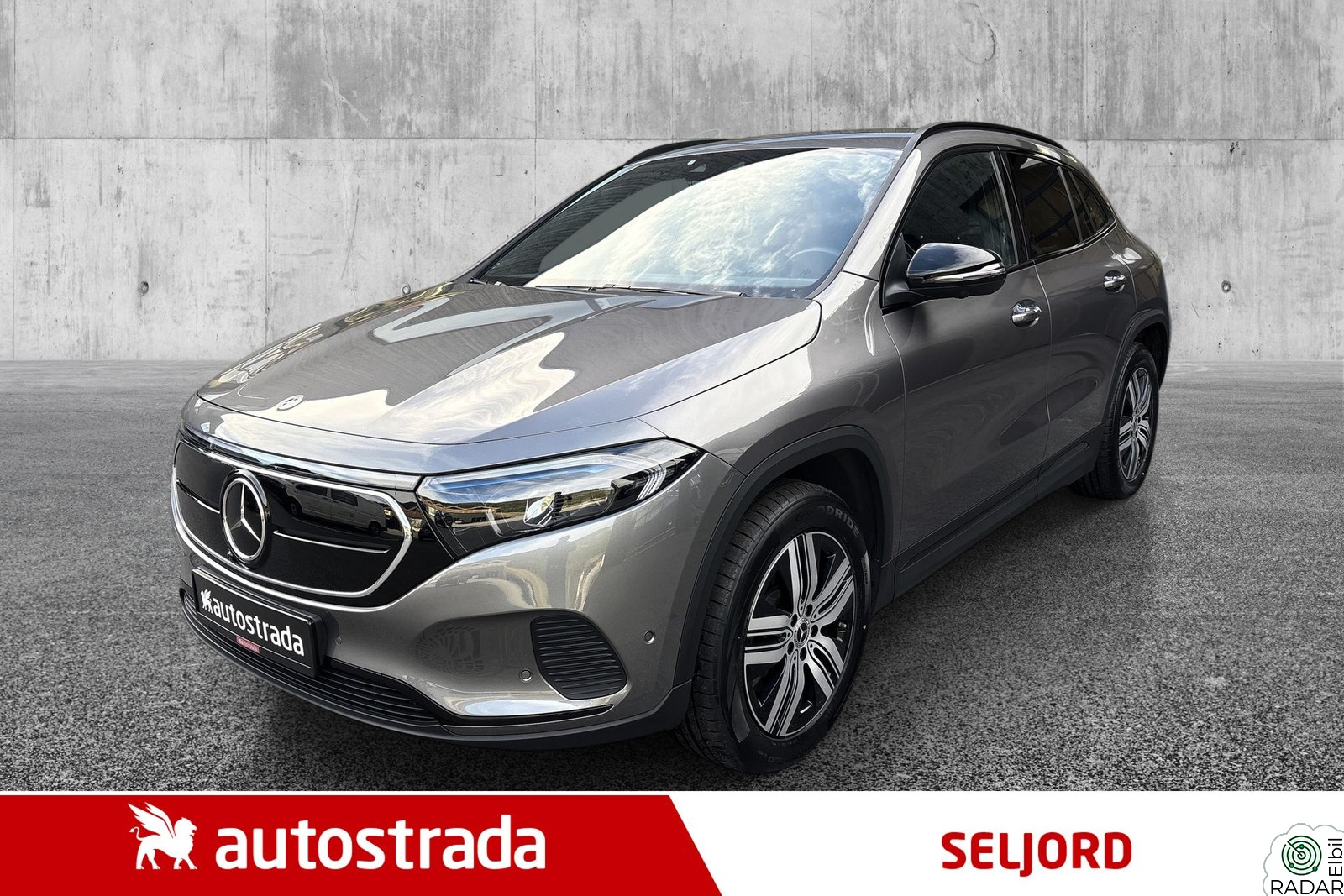 MERCEDES-BENZ EQA 300 4MATIC Advanced plus//Memory//Nattpakke//