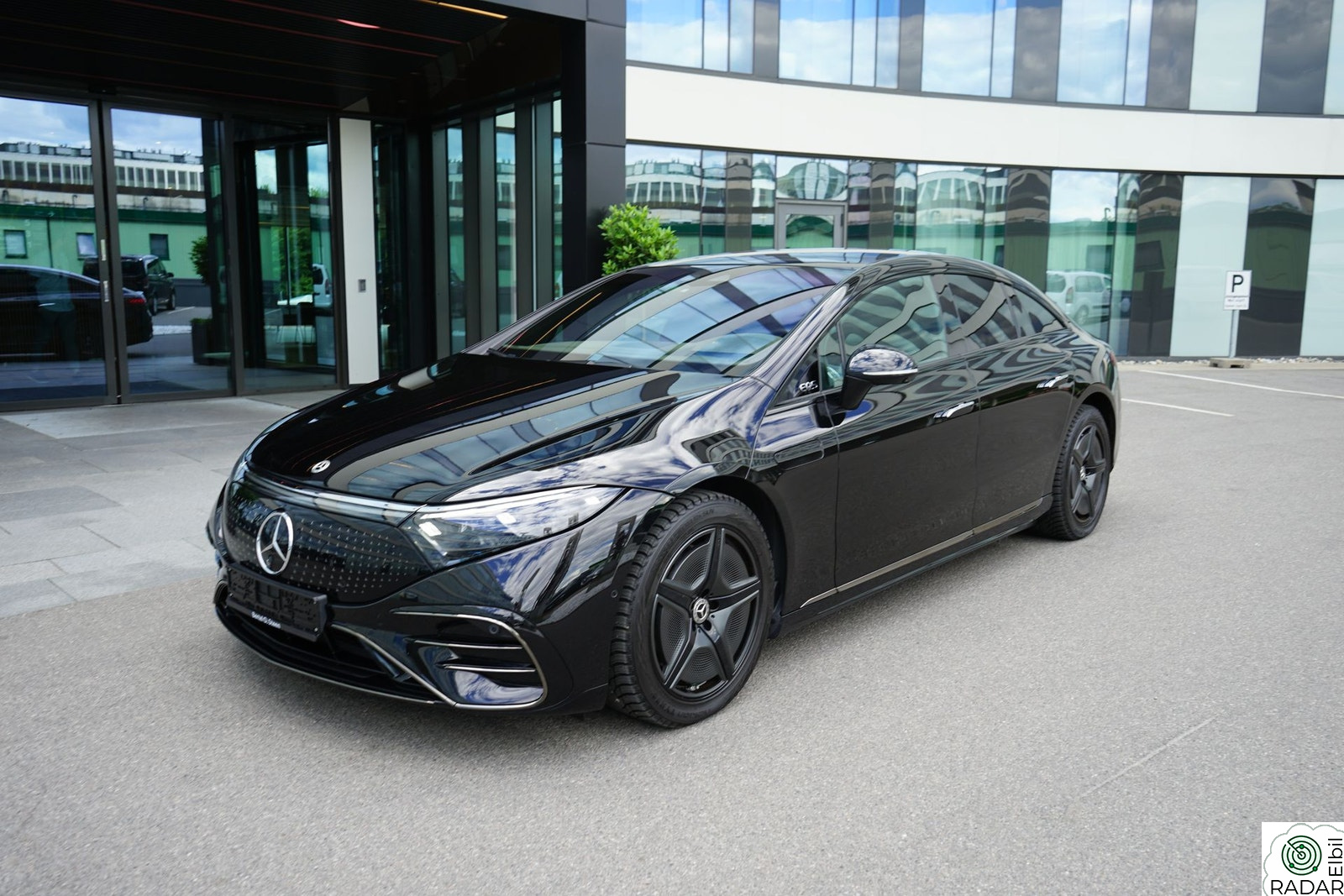 MERCEDES-BENZ EQS 580 4MATIC 4Matic / mye utstyr !