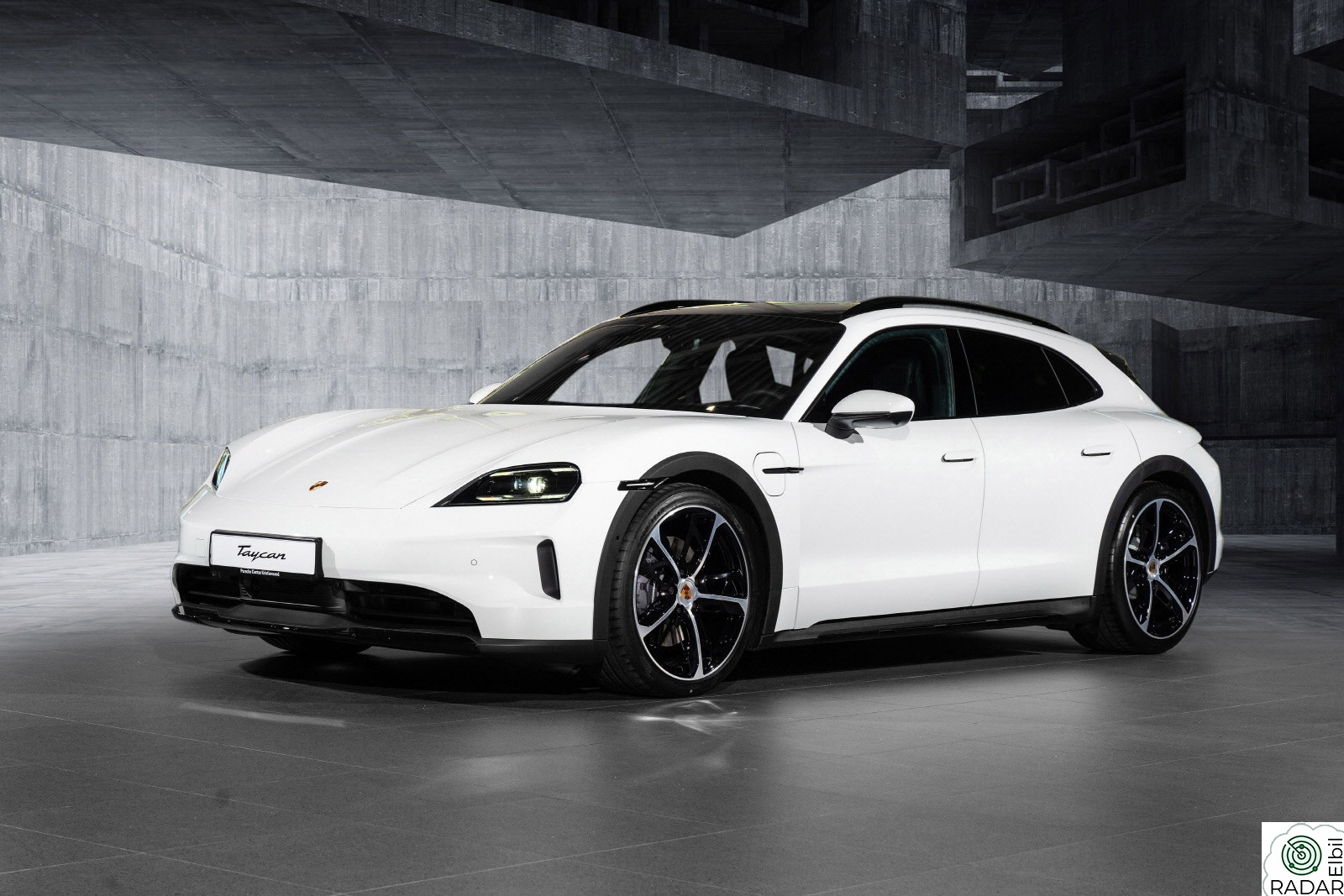 PORSCHE Taycan 4 4 Cross Turismo ACC/18-VEIS/SOFTCLOSE/PASSASJERSKJERM++
