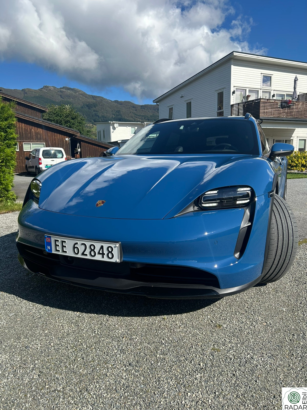 PORSCHE Taycan 4 4 Cross Turismo