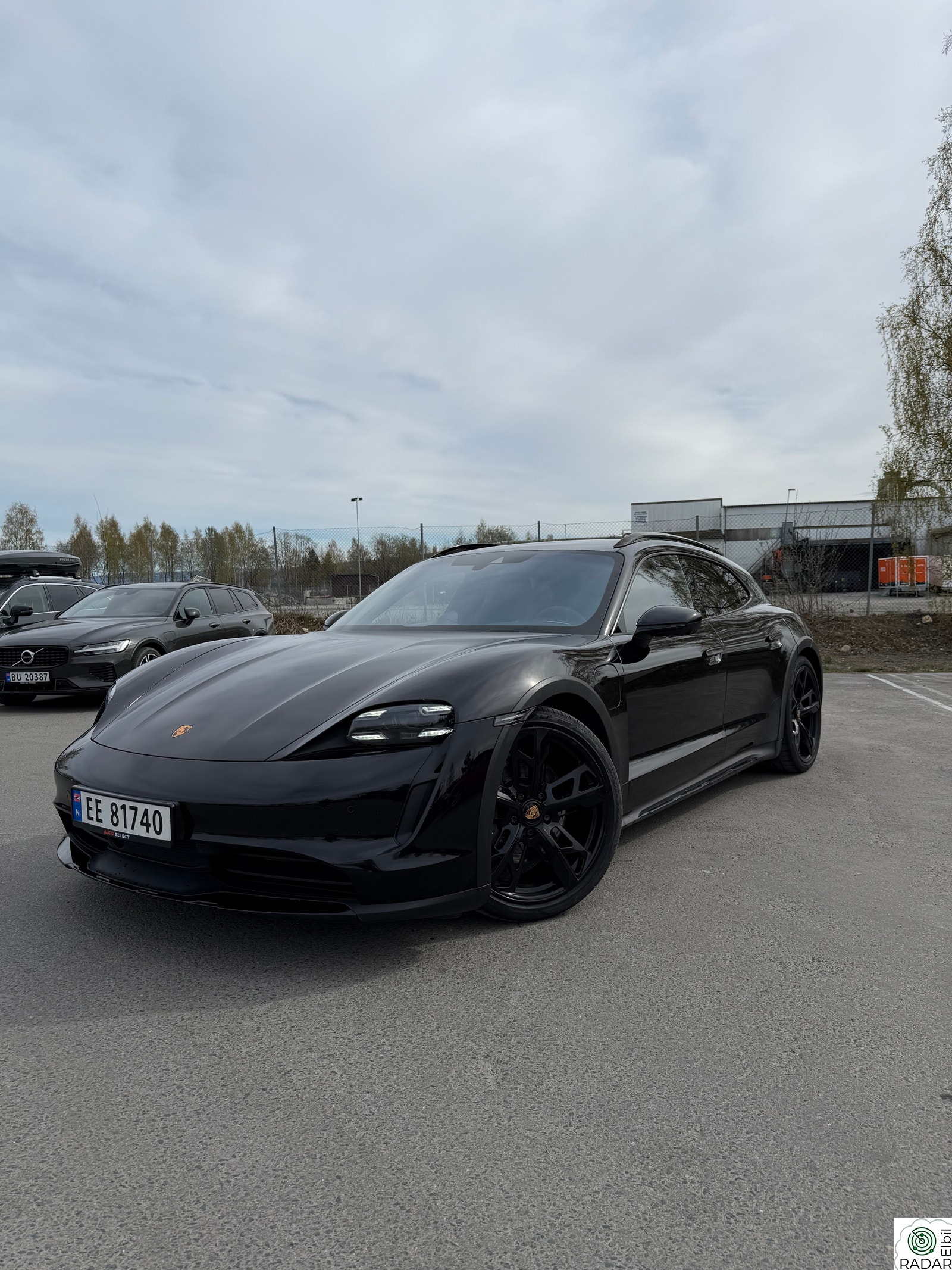 PORSCHE Taycan 4 4 Cross Turismo