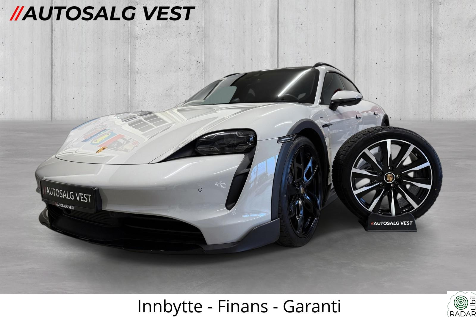 PORSCHE Taycan 4 4P/673Hk/Sport-Chrono/18-veis/Matrix/Luft/ACC/Sensor