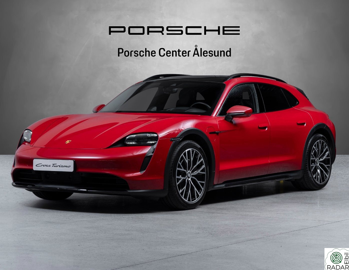 PORSCHE Taycan 4 RearAx,Chrono,Matrix,HUD,NightVision,ACC++