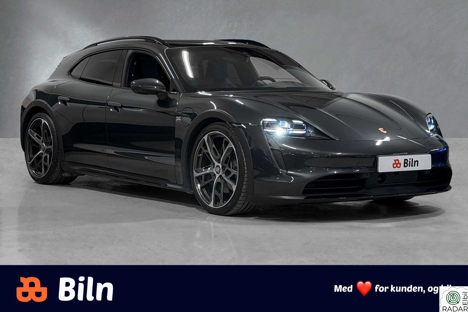 PORSCHE Taycan 4 CT4 /Burmester/Passanger/Matrix/SportChrono/360/ACC