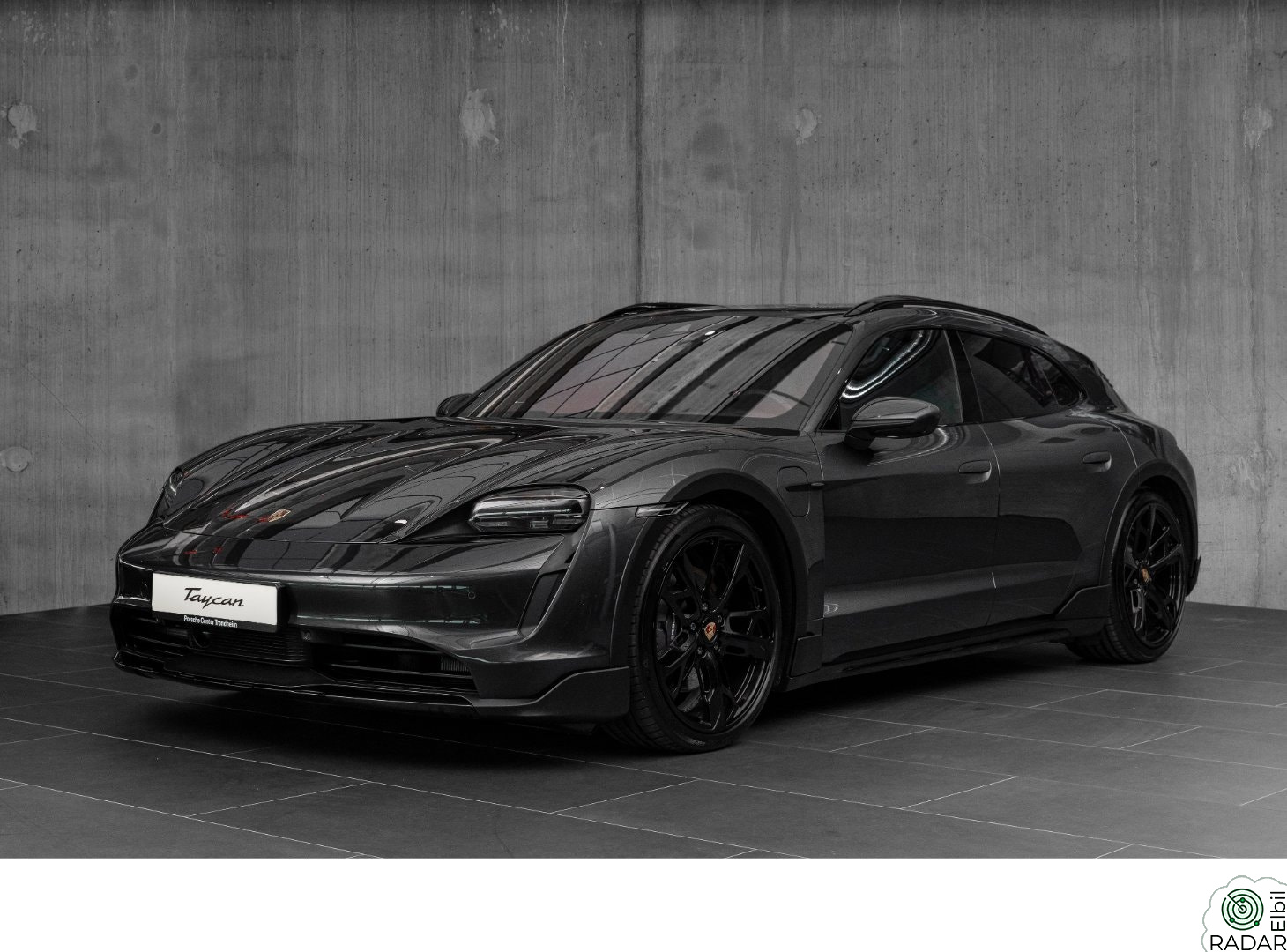PORSCHE Taycan 4 4 Cross Turismo Offroad des, BOSE, 18-v, 360, 21"+++