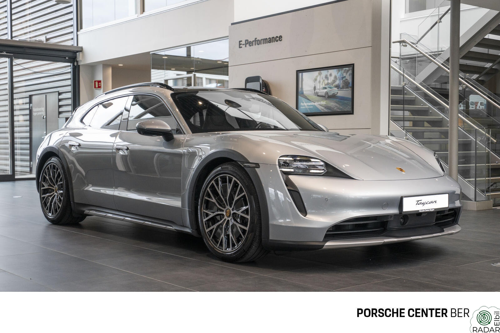 PORSCHE Taycan 4 4 Cross Turismo BOSE®/Sport Chr/Sur View /Pano/Ad Cr