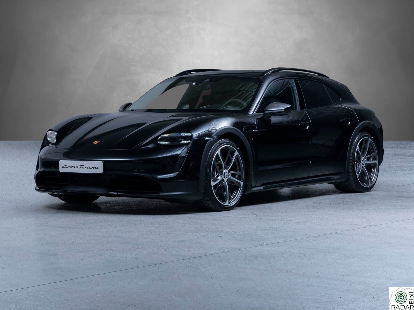 PORSCHE Taycan 4 4 Cross Turismo 476HK,Matrix,18-v,HUD,BOSE,4-Zone,21"++