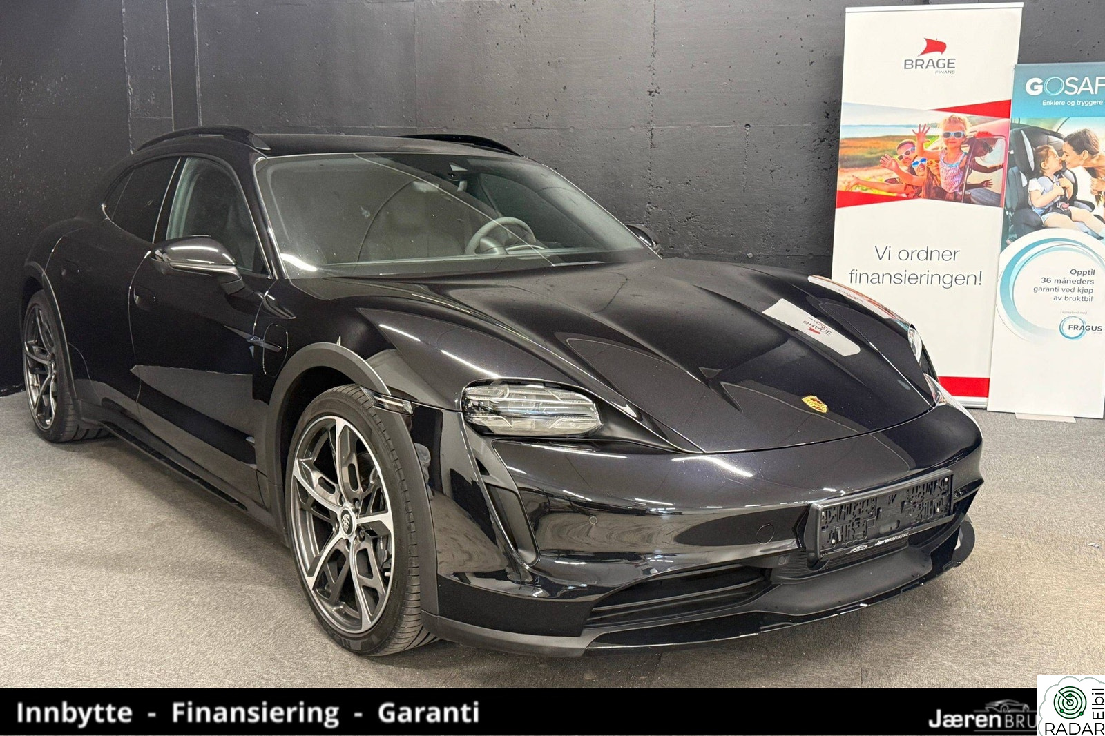 PORSCHE Taycan 4 S.Chrono PASM 18V.Seter Pass.disp Pano Offroad Luft ACC