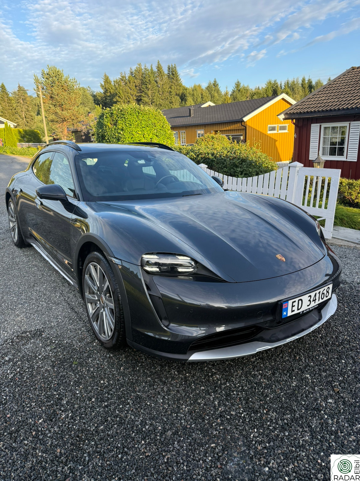 PORSCHE Taycan 4 4 Cross Turismo