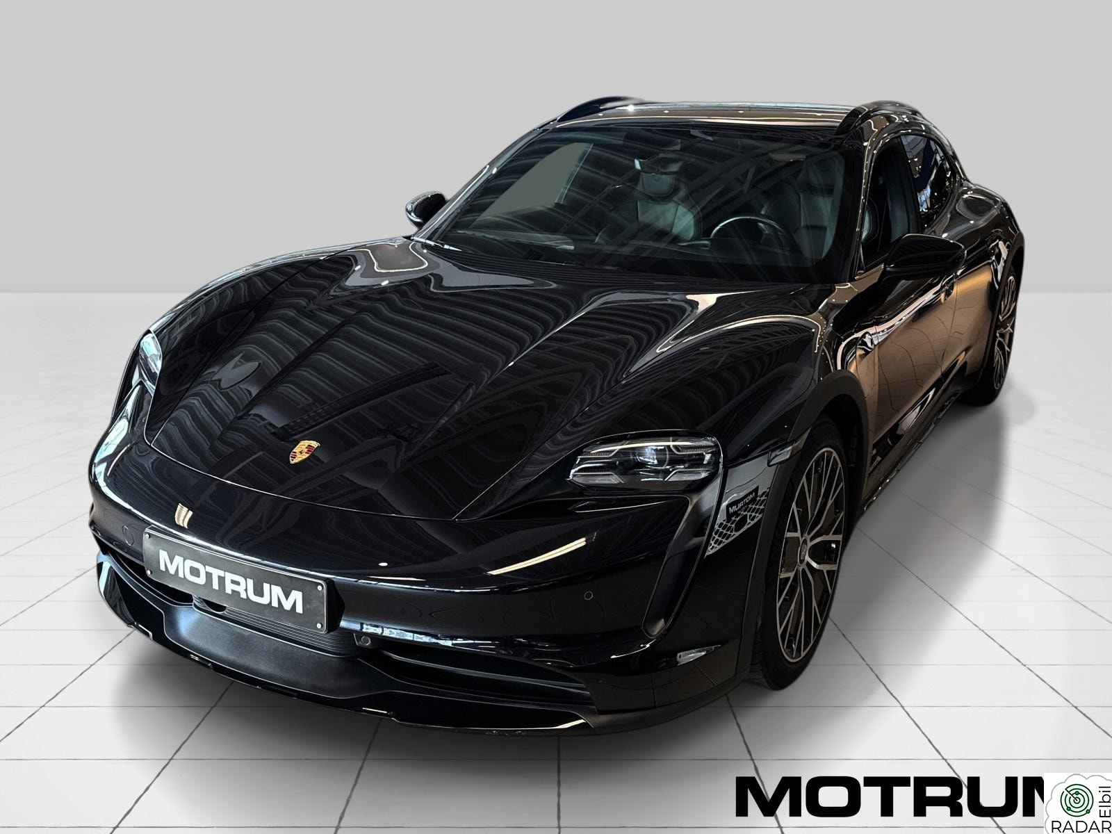 PORSCHE Taycan 4 4 Cross Turismo 476HK m/ BOSE PASM 18V PANO PBP ACC S+V