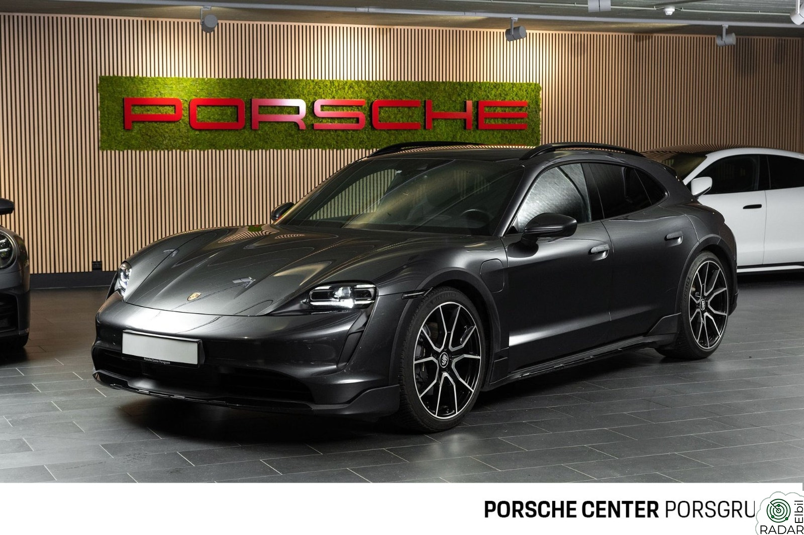 PORSCHE Taycan 4 4 Cross Turismo OffroadDesign/Head-up/Chrono/BOSE+++